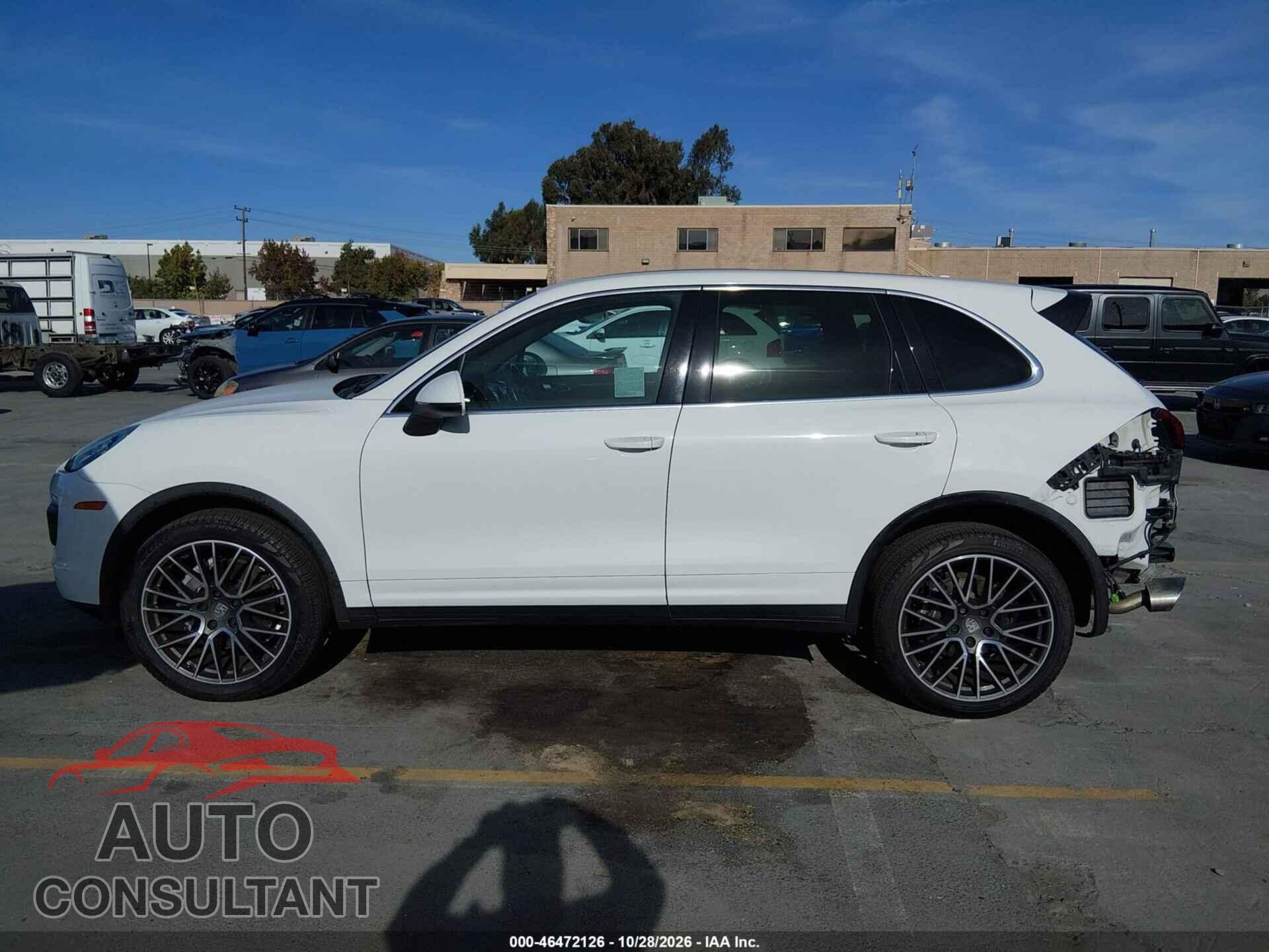 PORSCHE CAYENNE 2016 - WP1AA2A21GKA15617