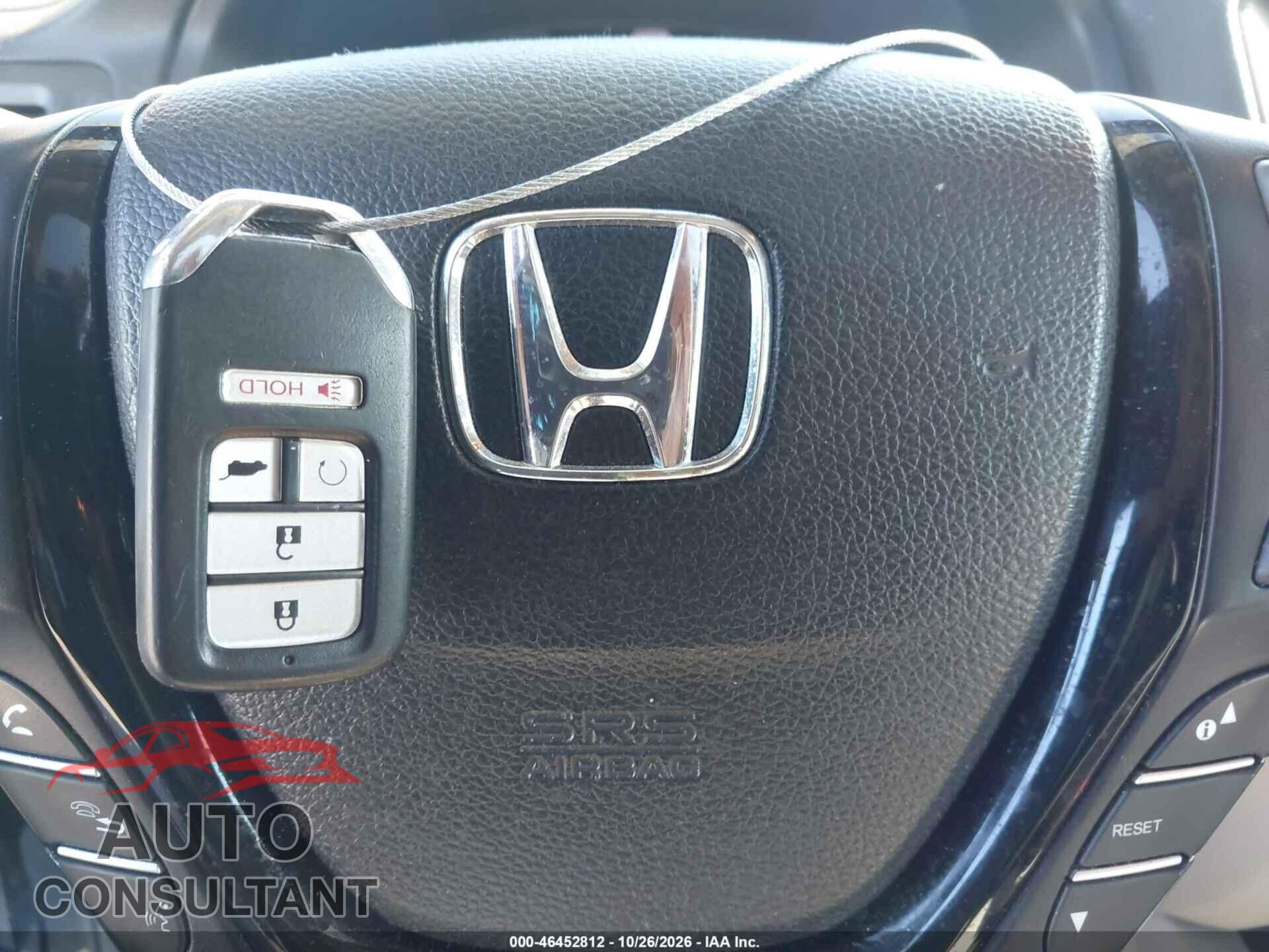 HONDA PILOT 2017 - 5FNYF6H96HB074088