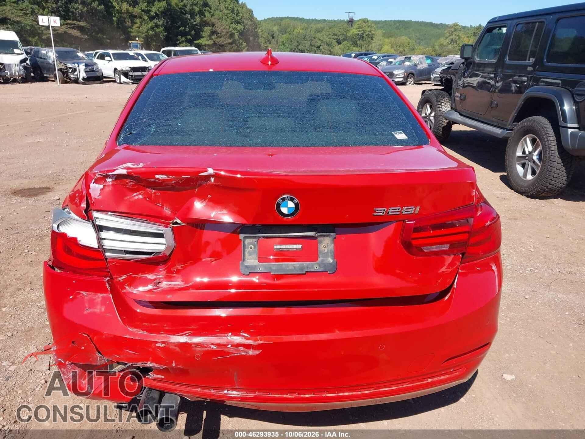 BMW 328I 2016 - WBA8E9G52GNU28186