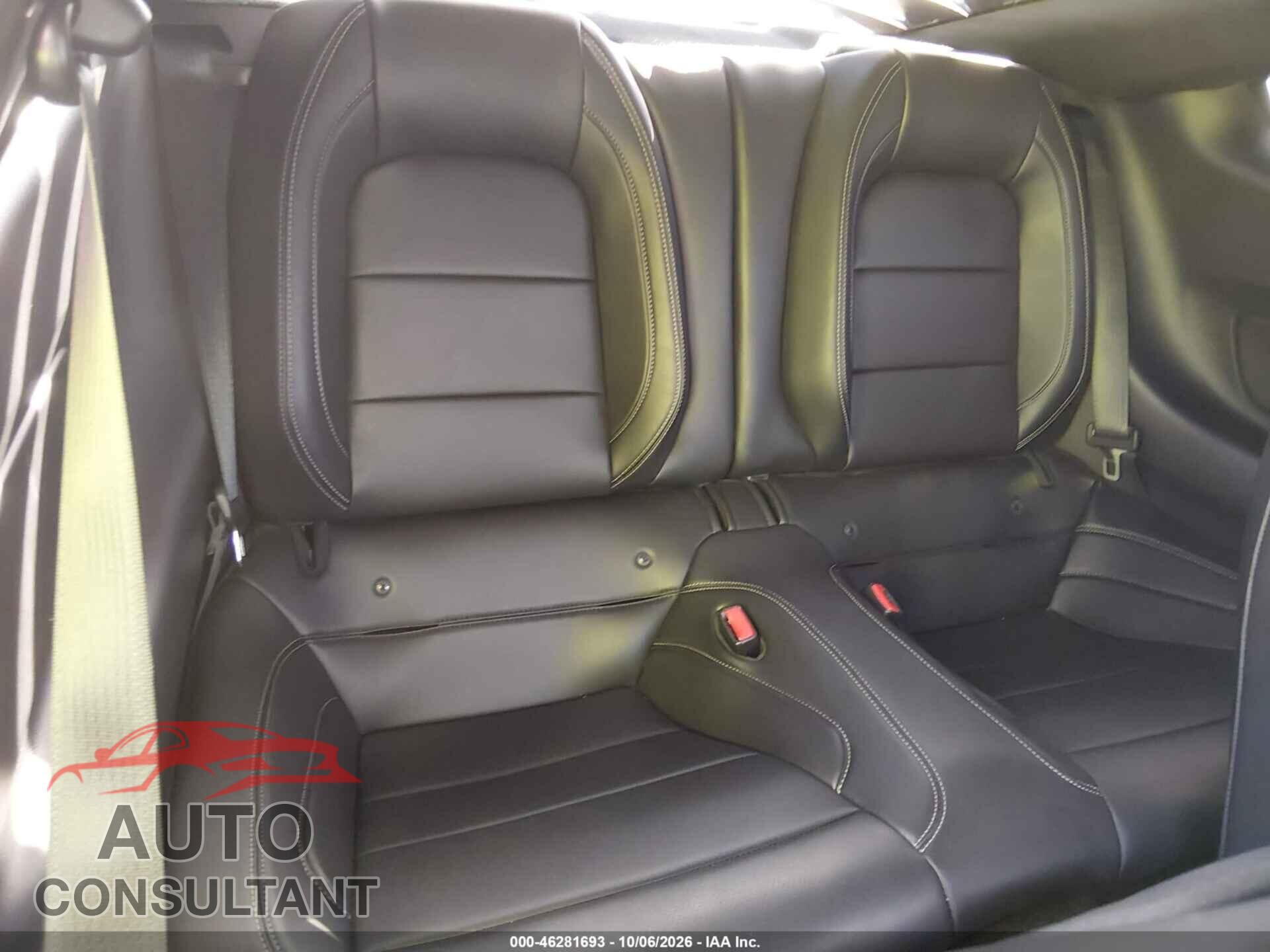 FORD MUSTANG 2016 - 1FA6P8CF8G5284484