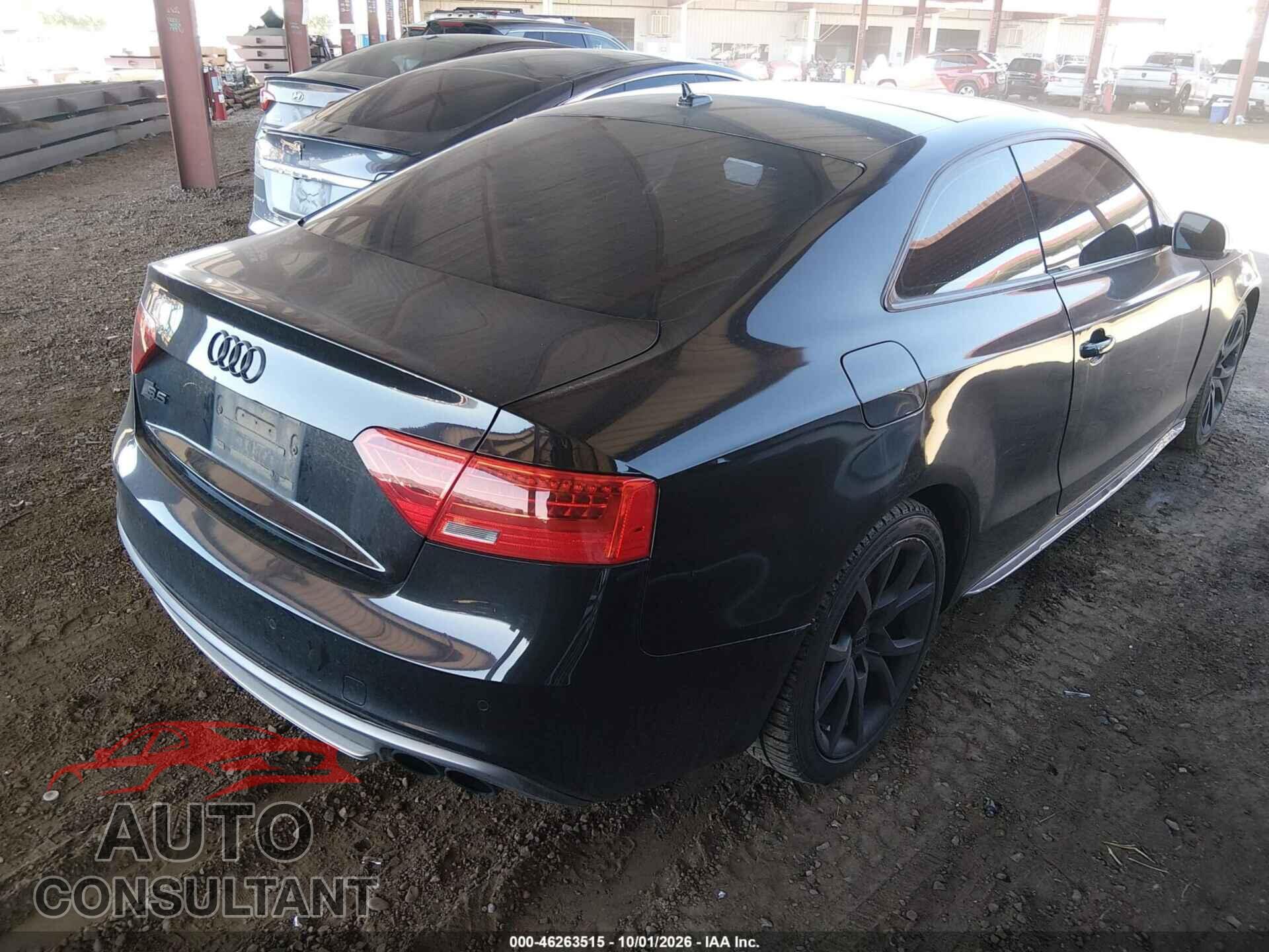 AUDI S5 2013 - WAUCGAFR2DA017397