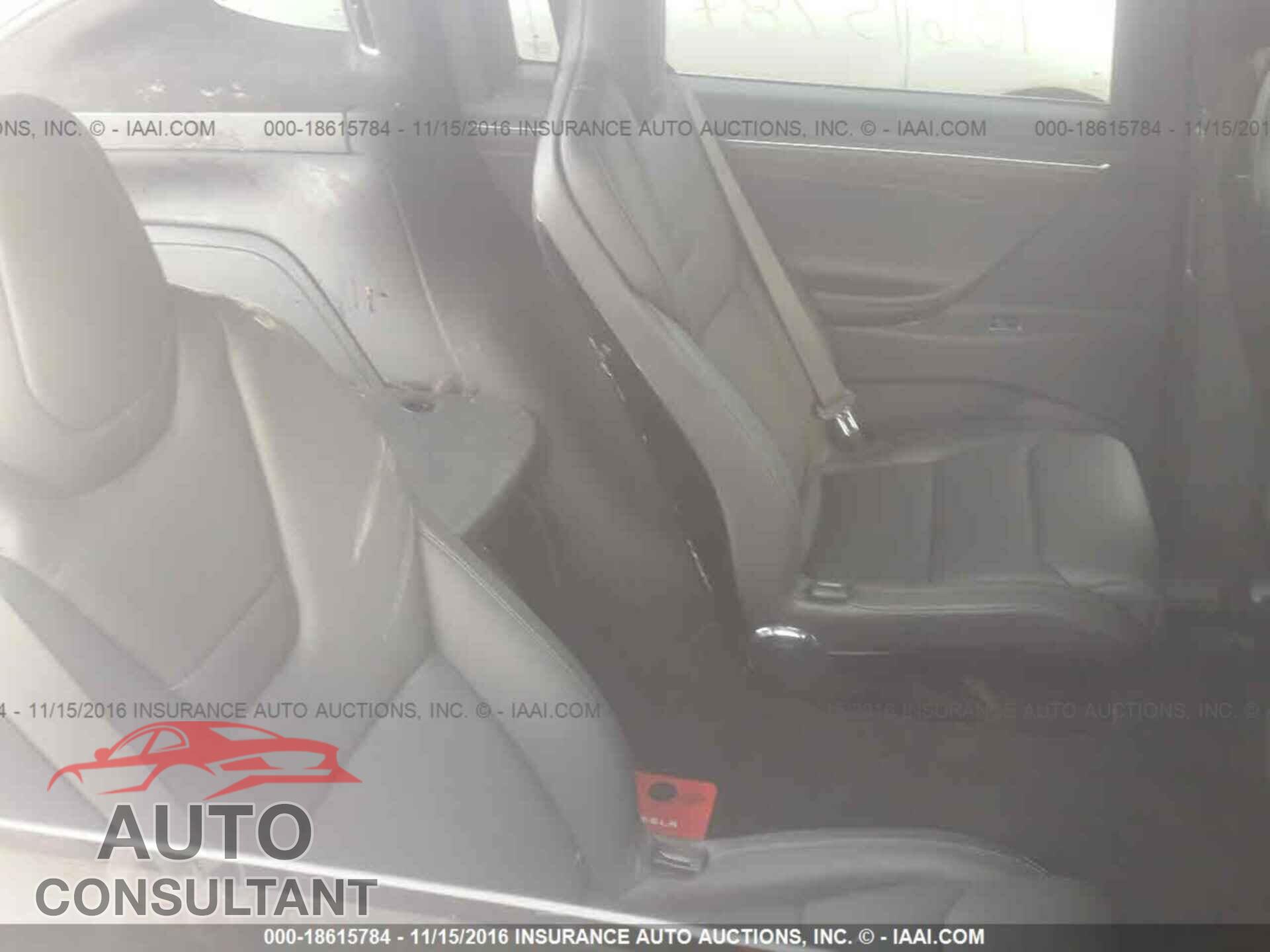 TESLA MODEL X 2016 - 5YJXCBE21GF006123