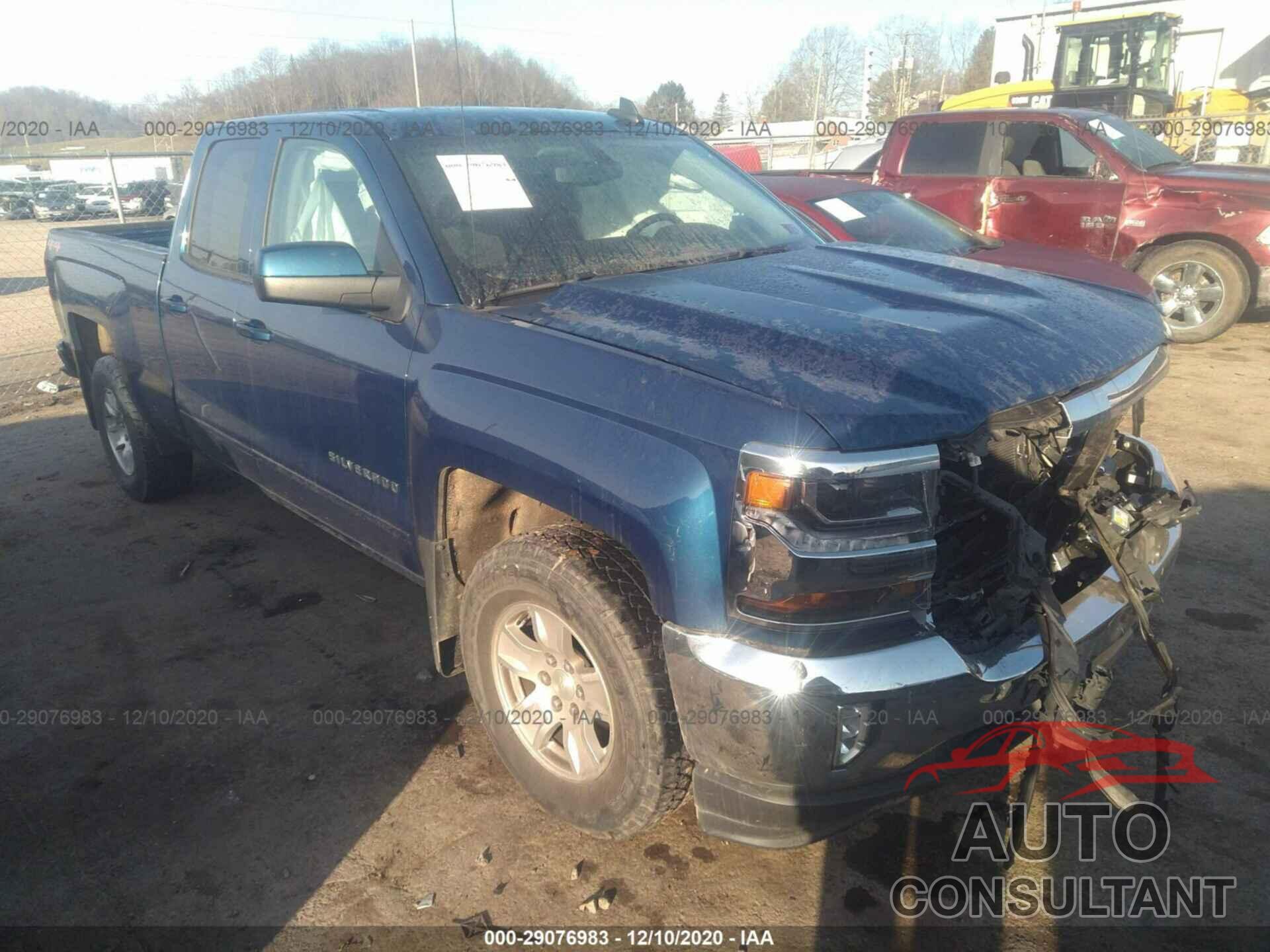 CHEVROLET SILVERADO 1500 2017 - 1GCVKREC0HZ334169