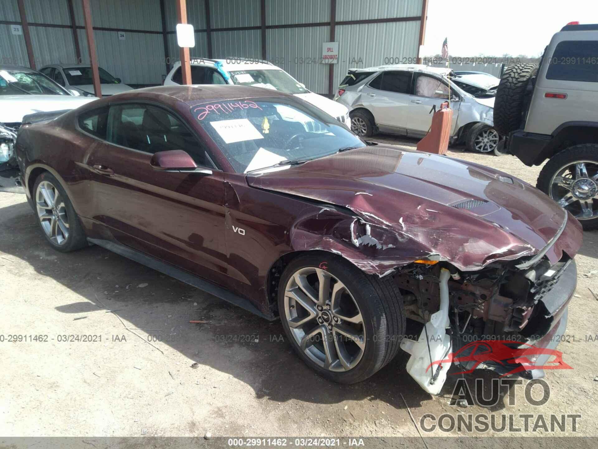 FORD MUSTANG 2018 - 1FA6P8TH5J5176087