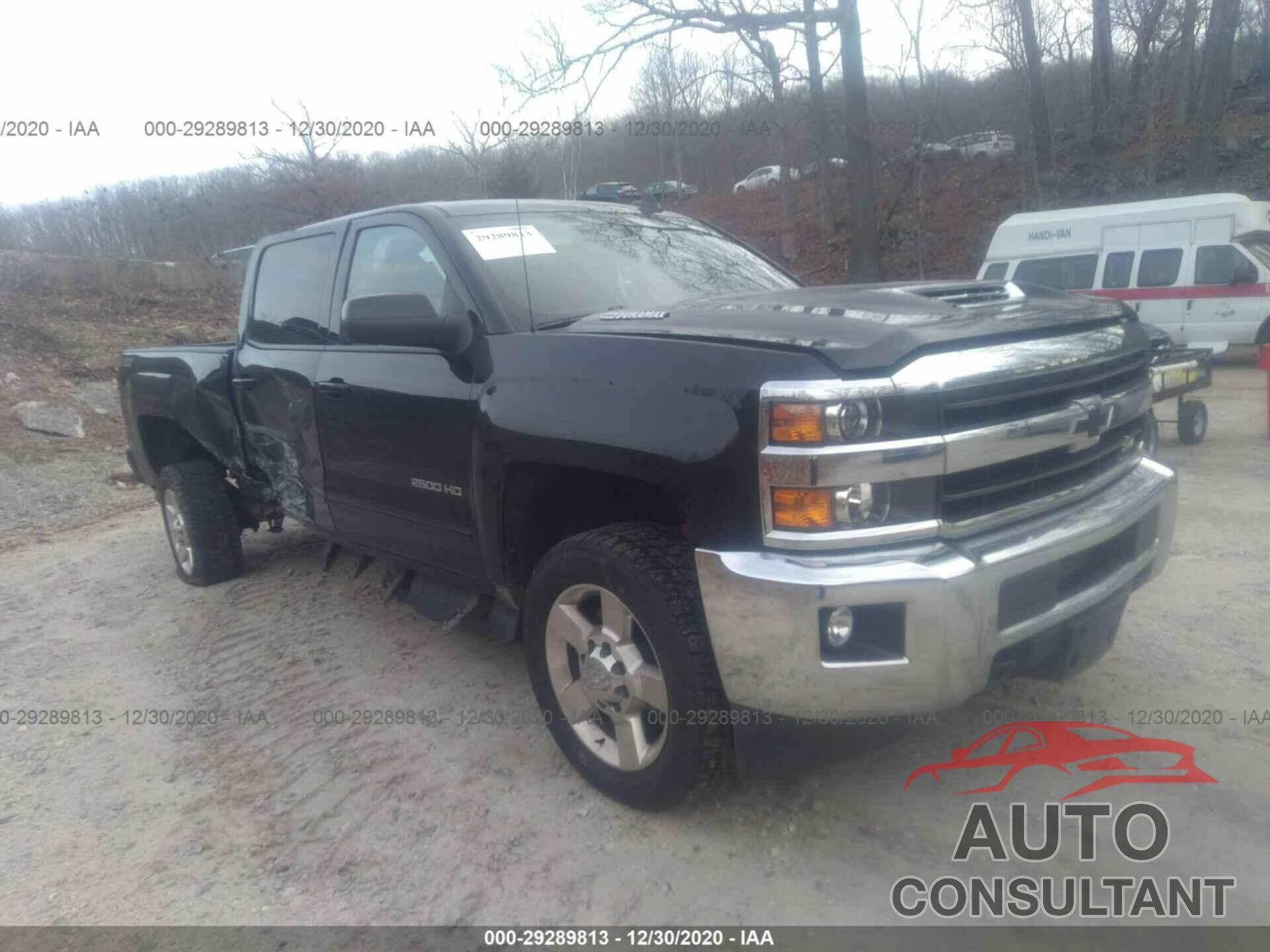 CHEVROLET SILVERADO 2500HD 2018 - 1GC1KVEY4JF289330