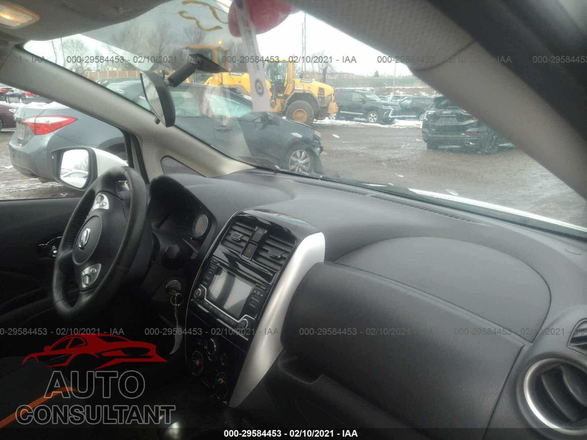 NISSAN VERSA NOTE 2017 - 3N1CE2CP3HL357421