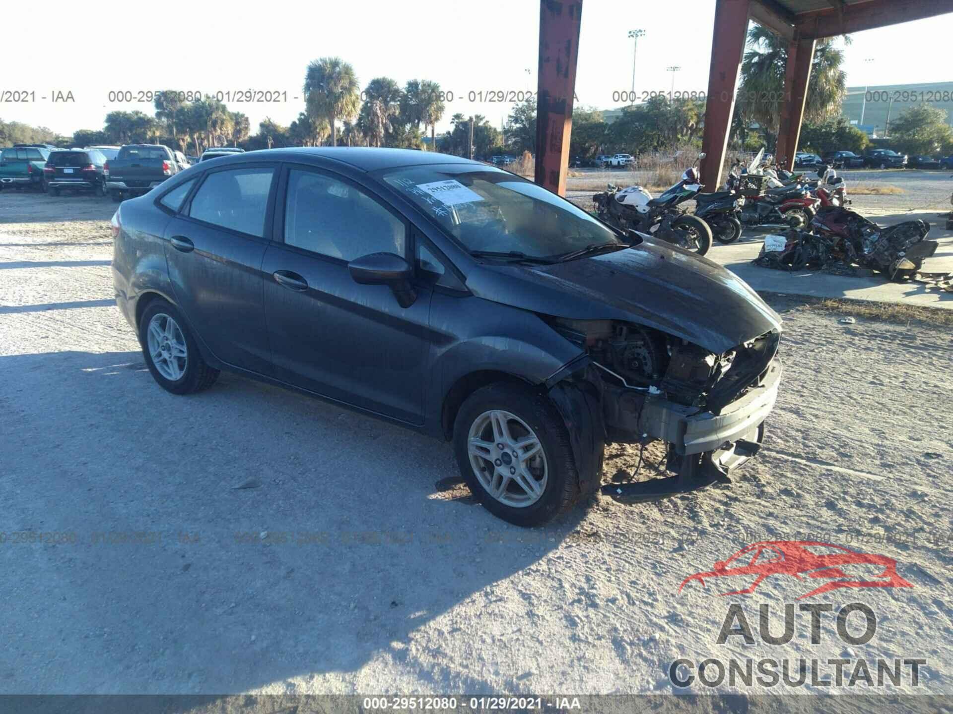 FORD FIESTA 2018 - 3FADP4BJ3JM122804