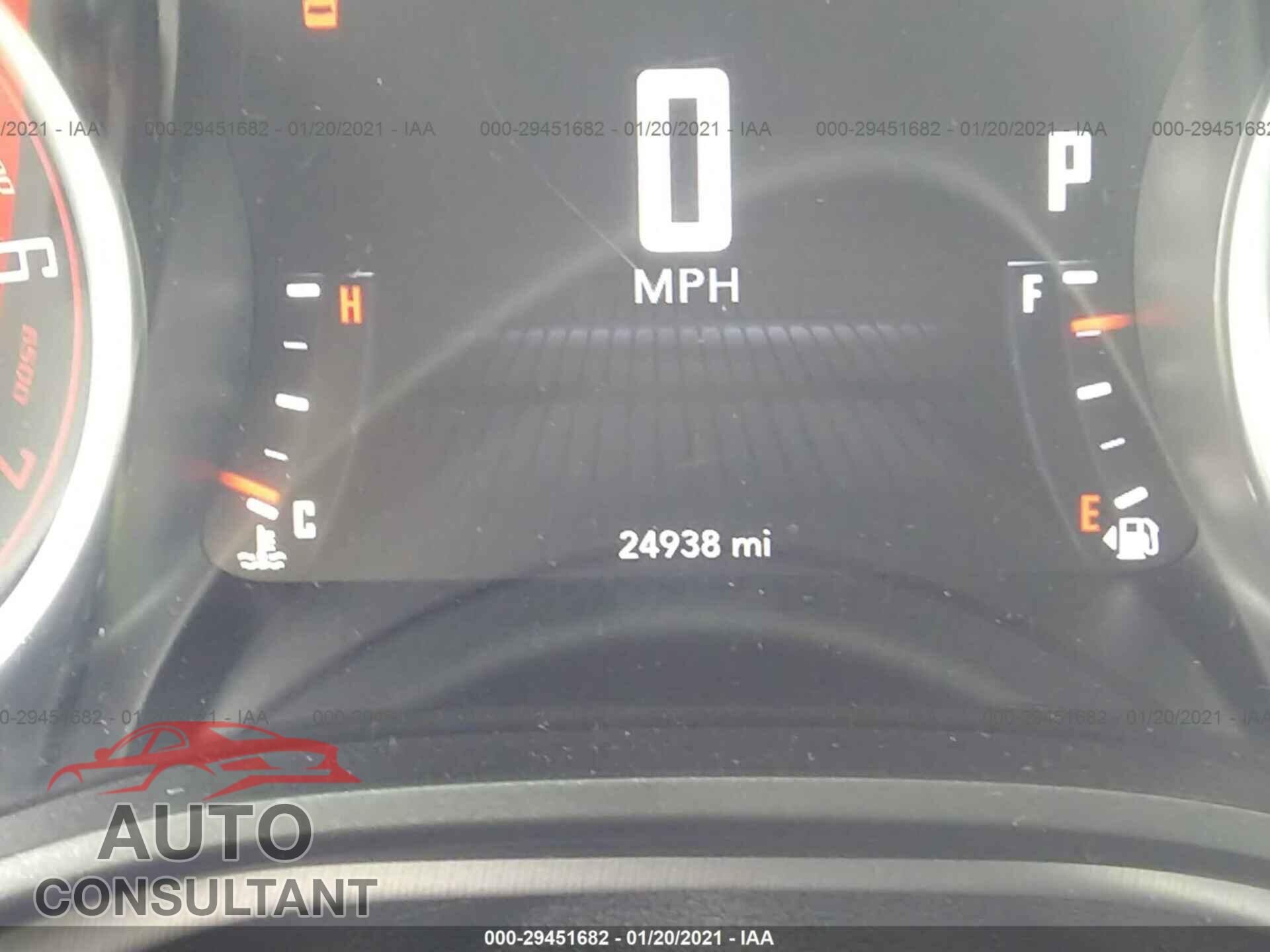 DODGE CHALLENGER 2019 - 2C3CDZGG1KH706552