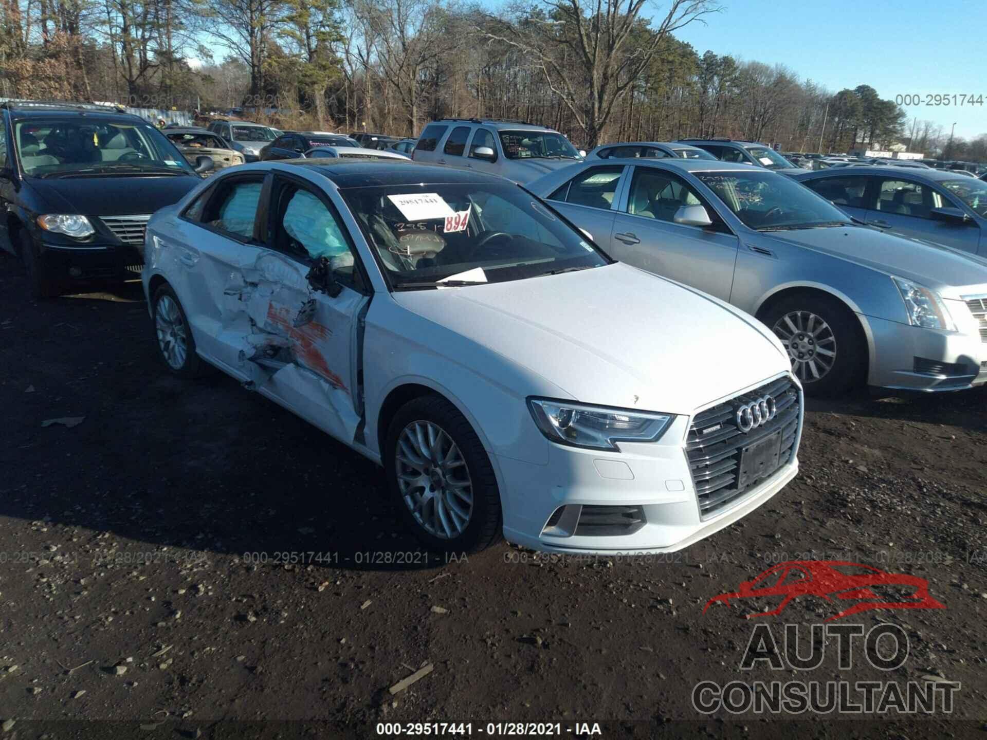 AUDI A3 SEDAN 2017 - WAUB8GFF8H1064912