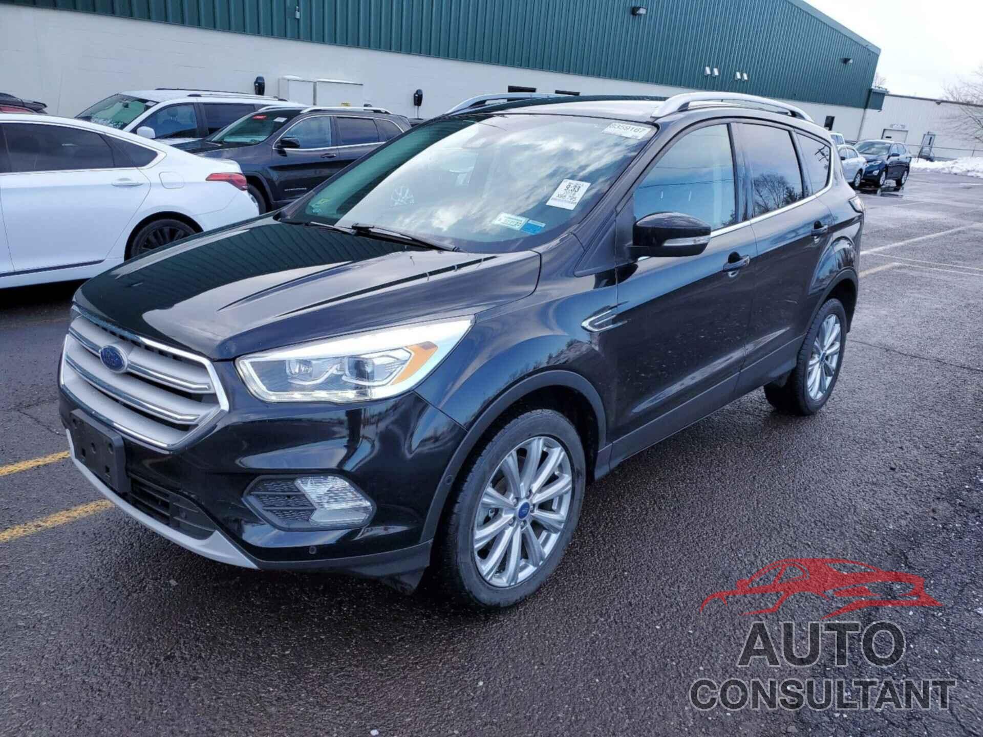 FORD ESCAPE 2018 - 1FMCU9J93JUB26717