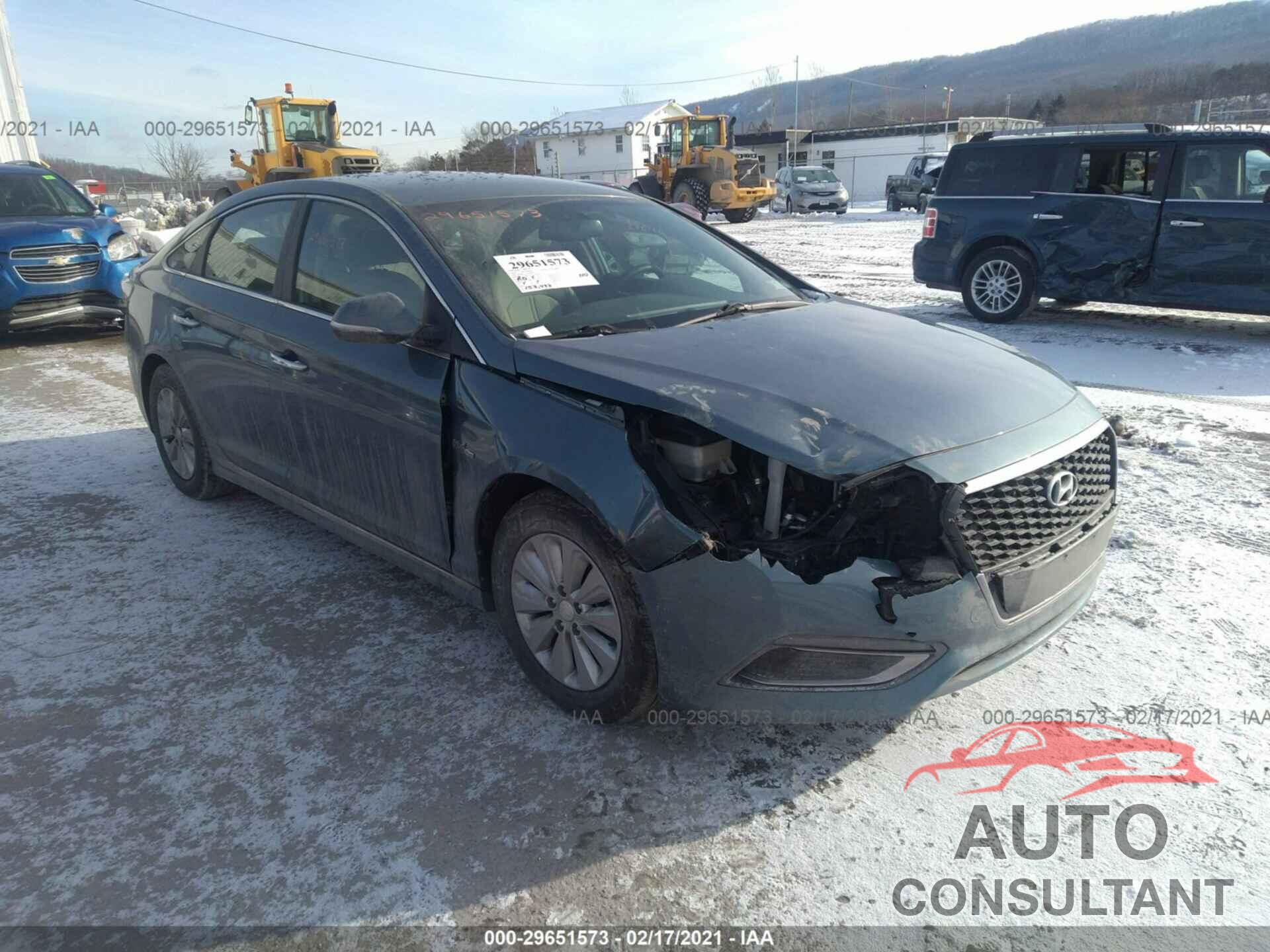 HYUNDAI SONATA HYBRID 2016 - KMHE24L19GA010862