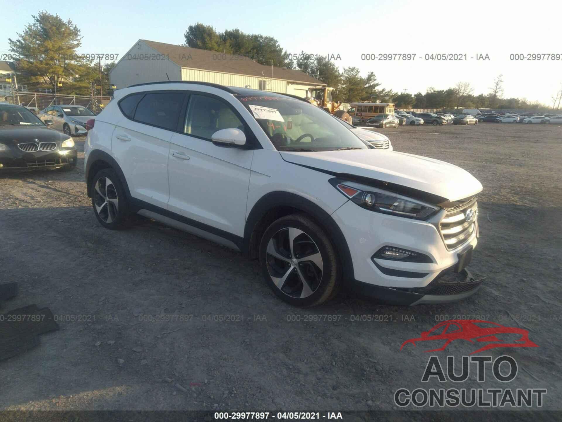 HYUNDAI TUCSON 2017 - KM8J3CA28HU570051