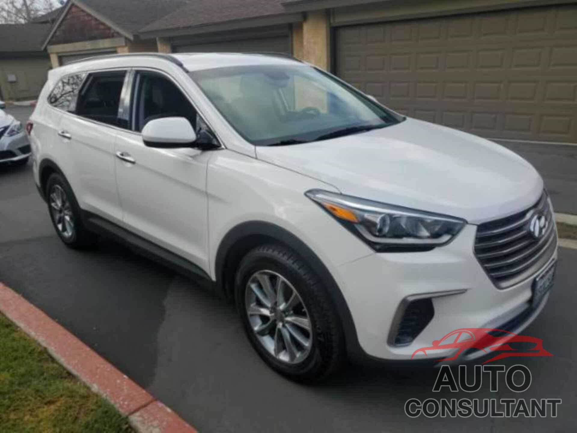 HYUNDAI SANTA FE 2018 - KM8SM4HF7JU258812