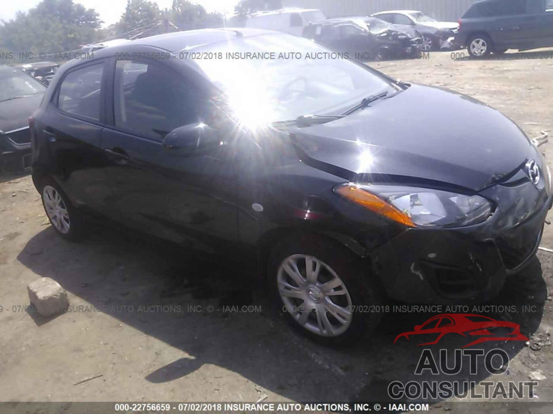Mazda Mazda2 2014 - JM1DE1KY9E0183353