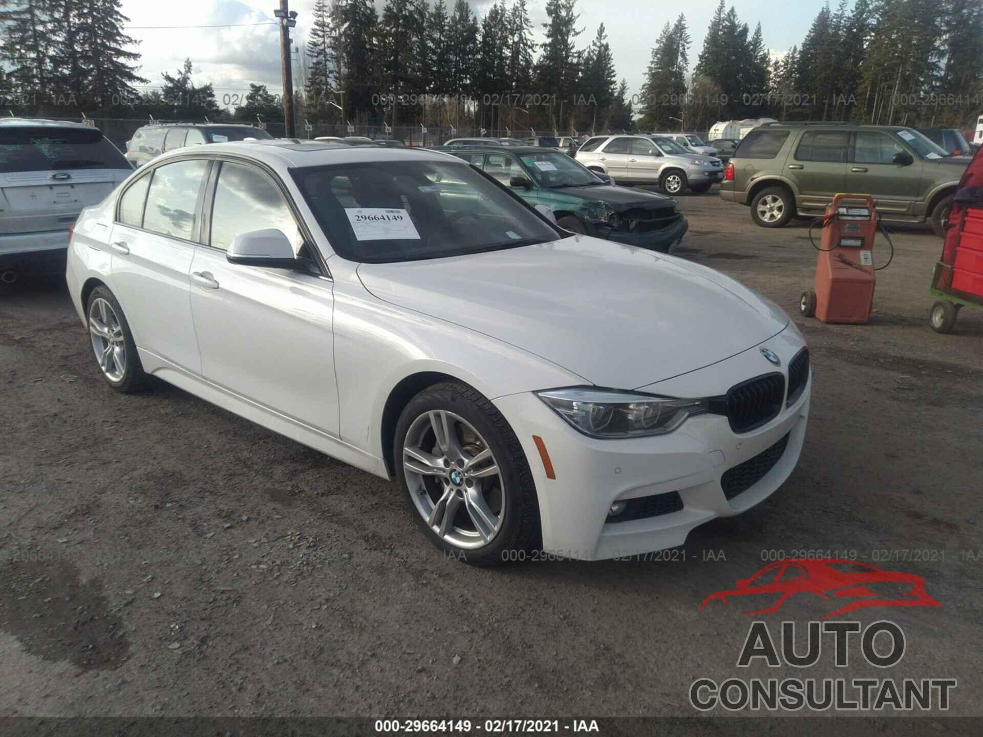 BMW 3 SERIES 2018 - WBA8B7G51JNV10916