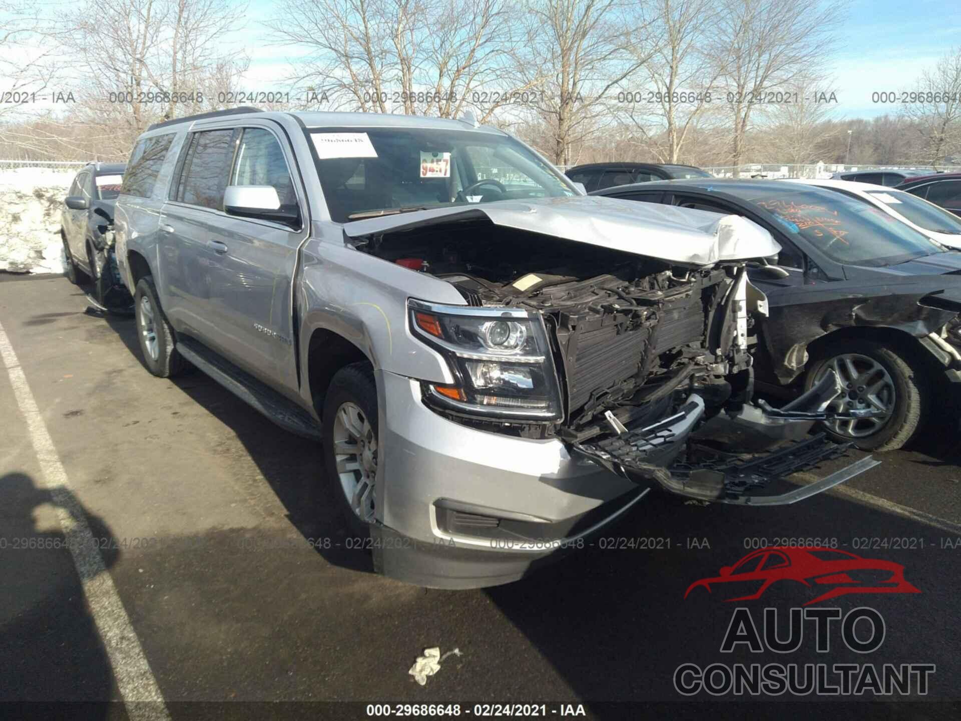 CHEVROLET SUBURBAN 2018 - 1GNSKHKC7JR396490