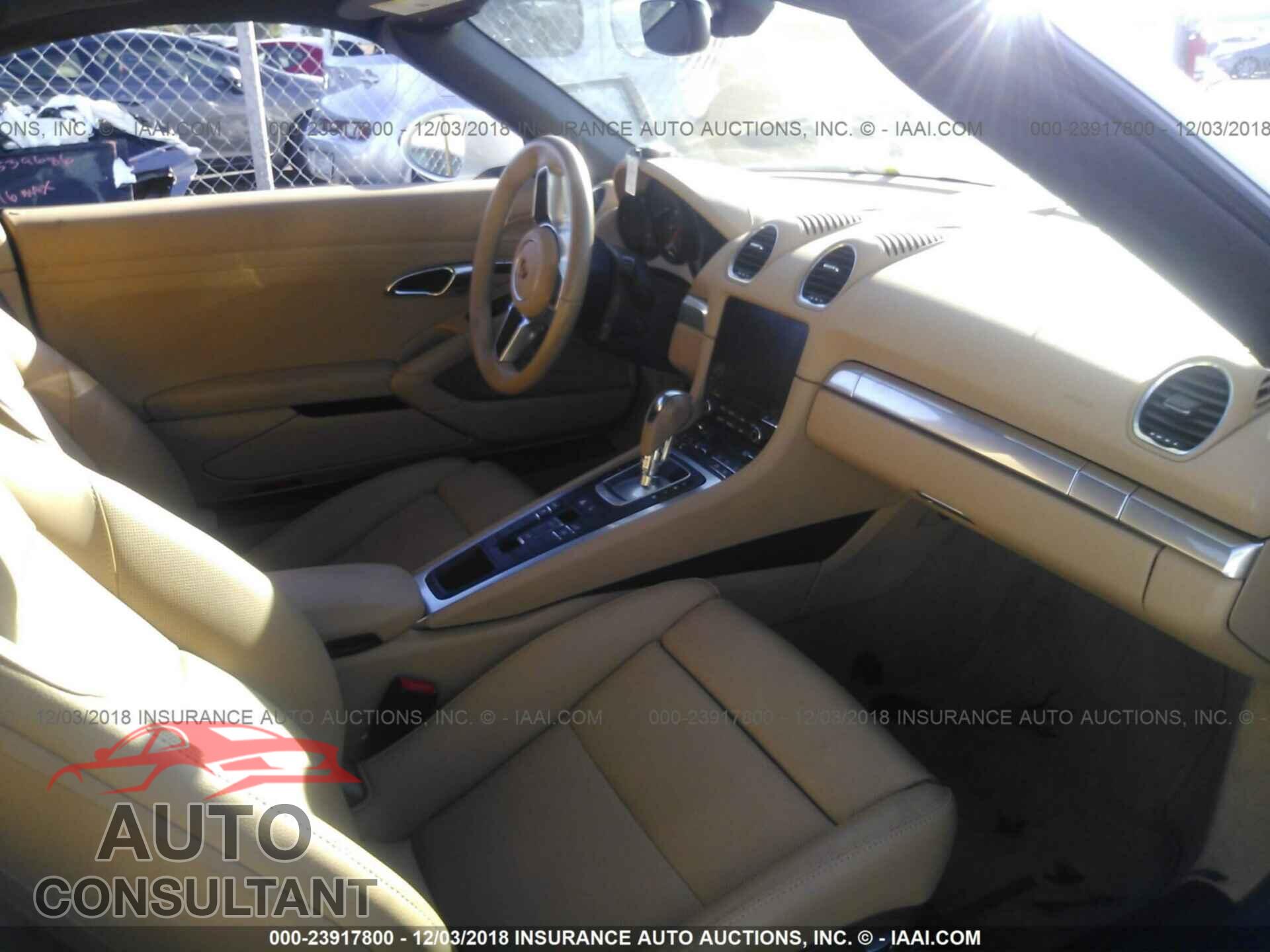 PORSCHE BOXSTER 2017 - WP0CA2A88HS220075