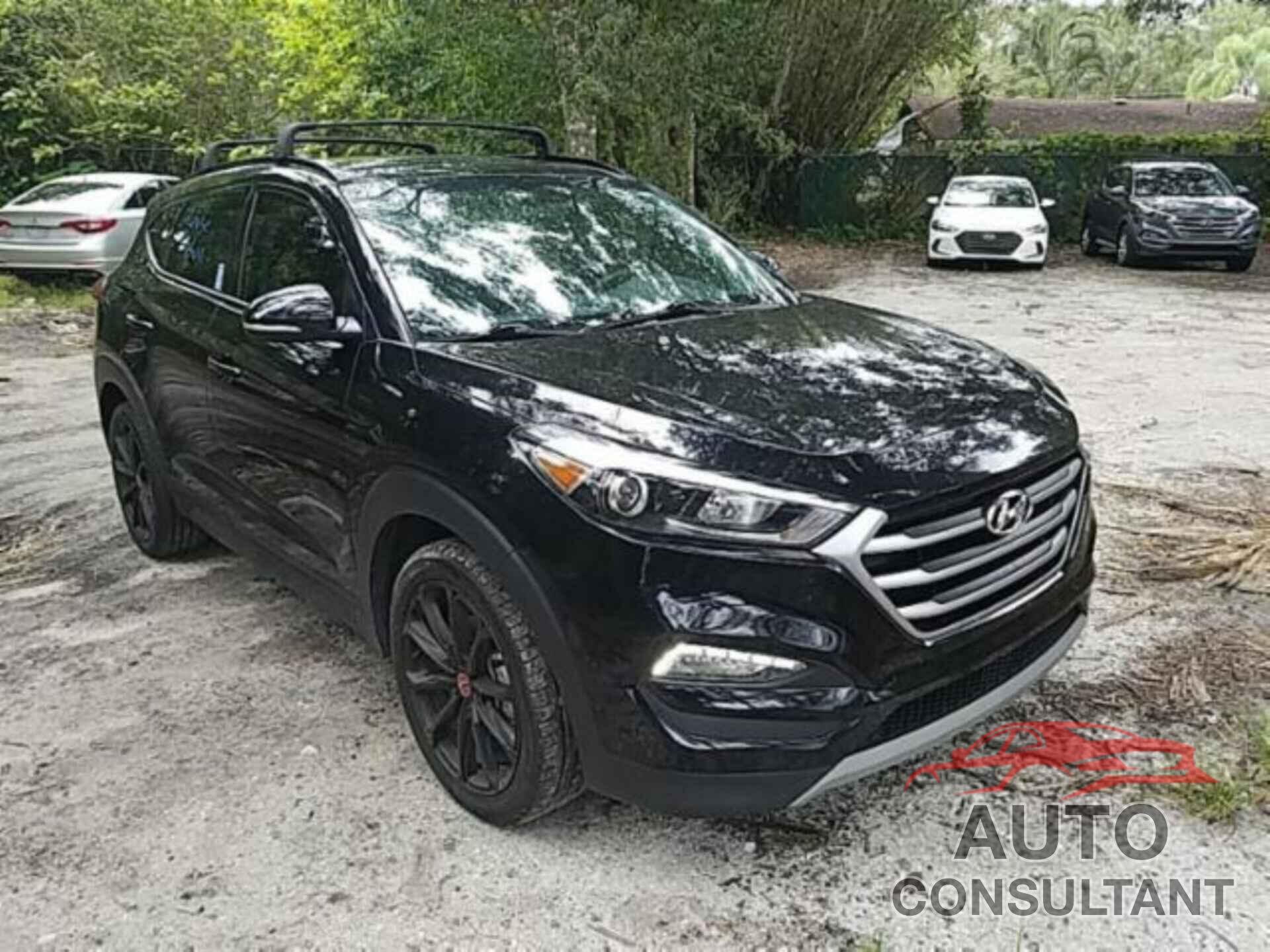 HYUNDAI TUCSON 2017 - KM8J33A22HU524411