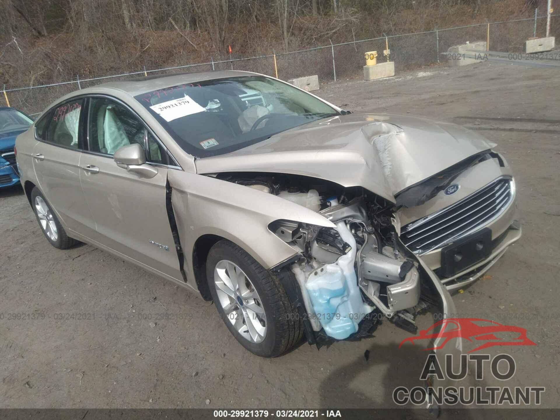 FORD FUSION HYBRID 2019 - 3FA6P0MU4KR256153