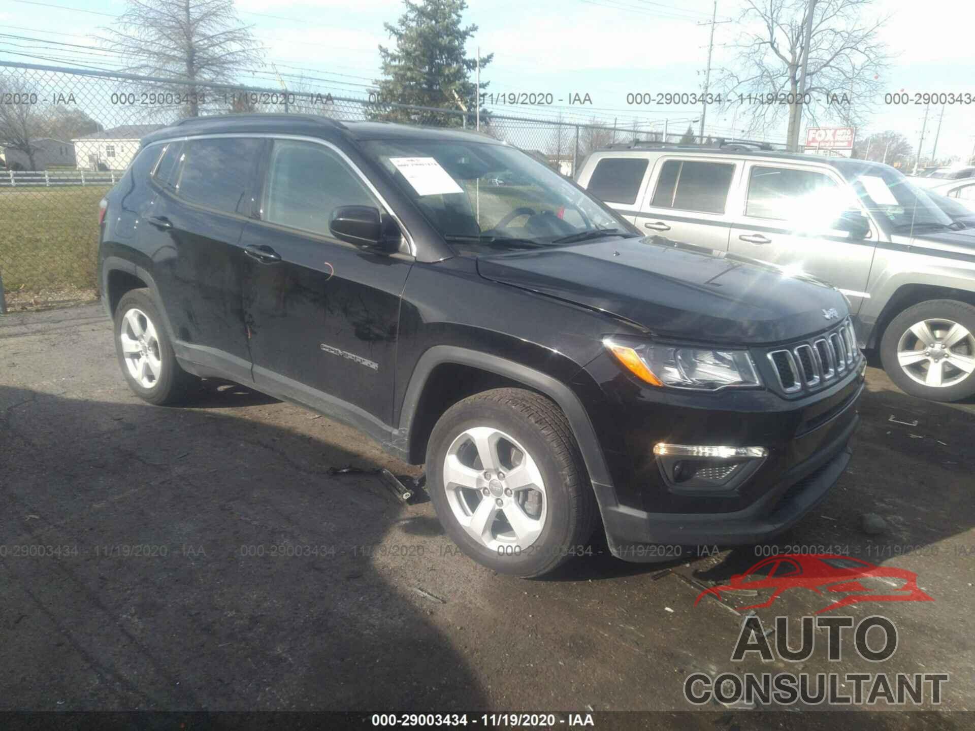 JEEP COMPASS 2018 - 3C4NJDBB4JT457584