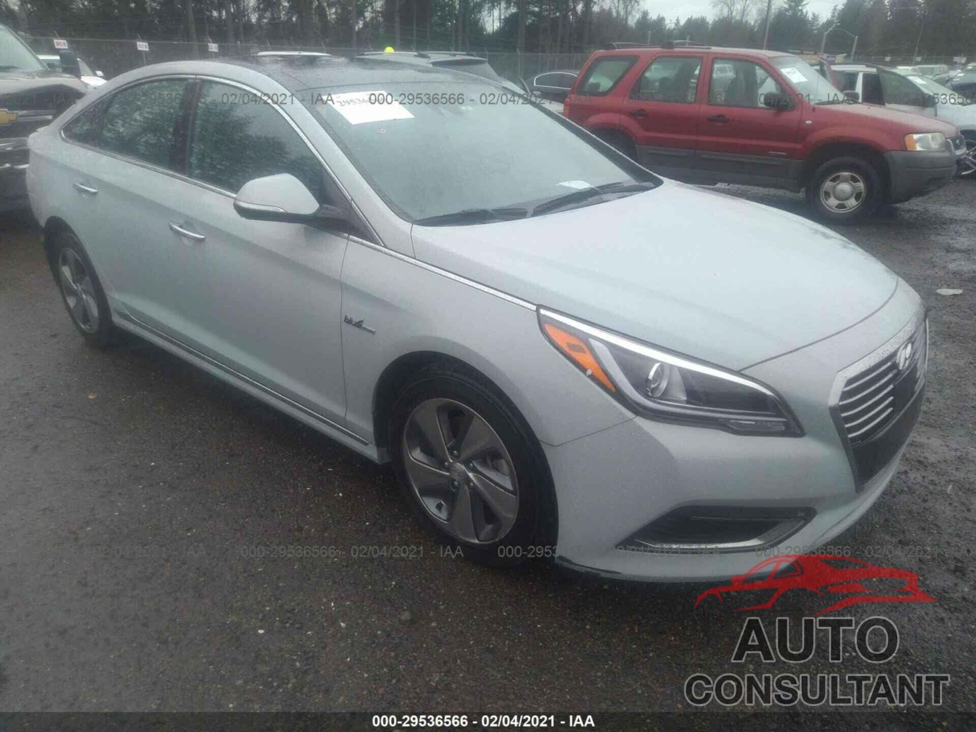 HYUNDAI SONATA HYBRID 2016 - KMHE34L17GA032162