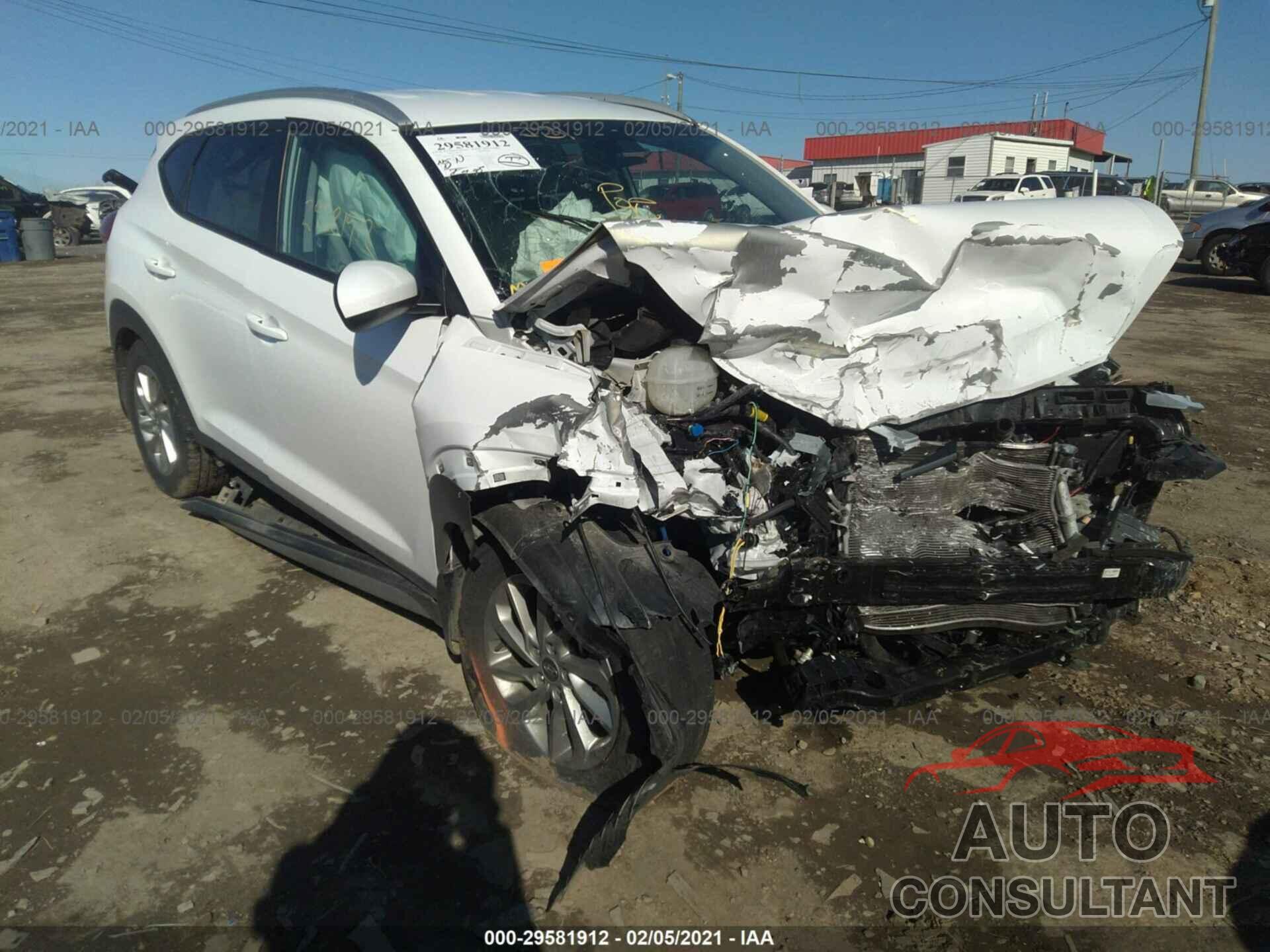 HYUNDAI TUCSON 2018 - KM8J33A48JU625198