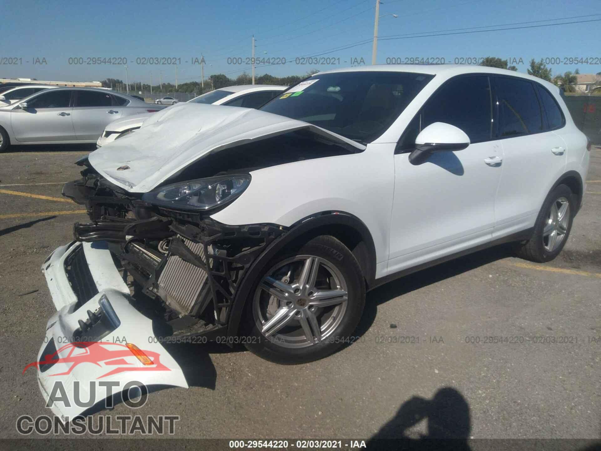 PORSCHE CAYENNE 2016 - WP1AB2A24GLA92375