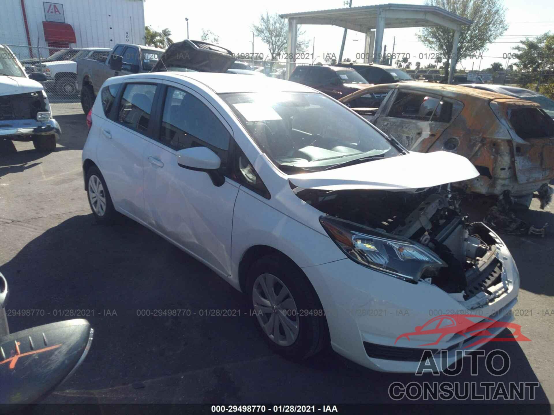 NISSAN VERSA NOTE 2017 - 3N1CE2CP1HL357840