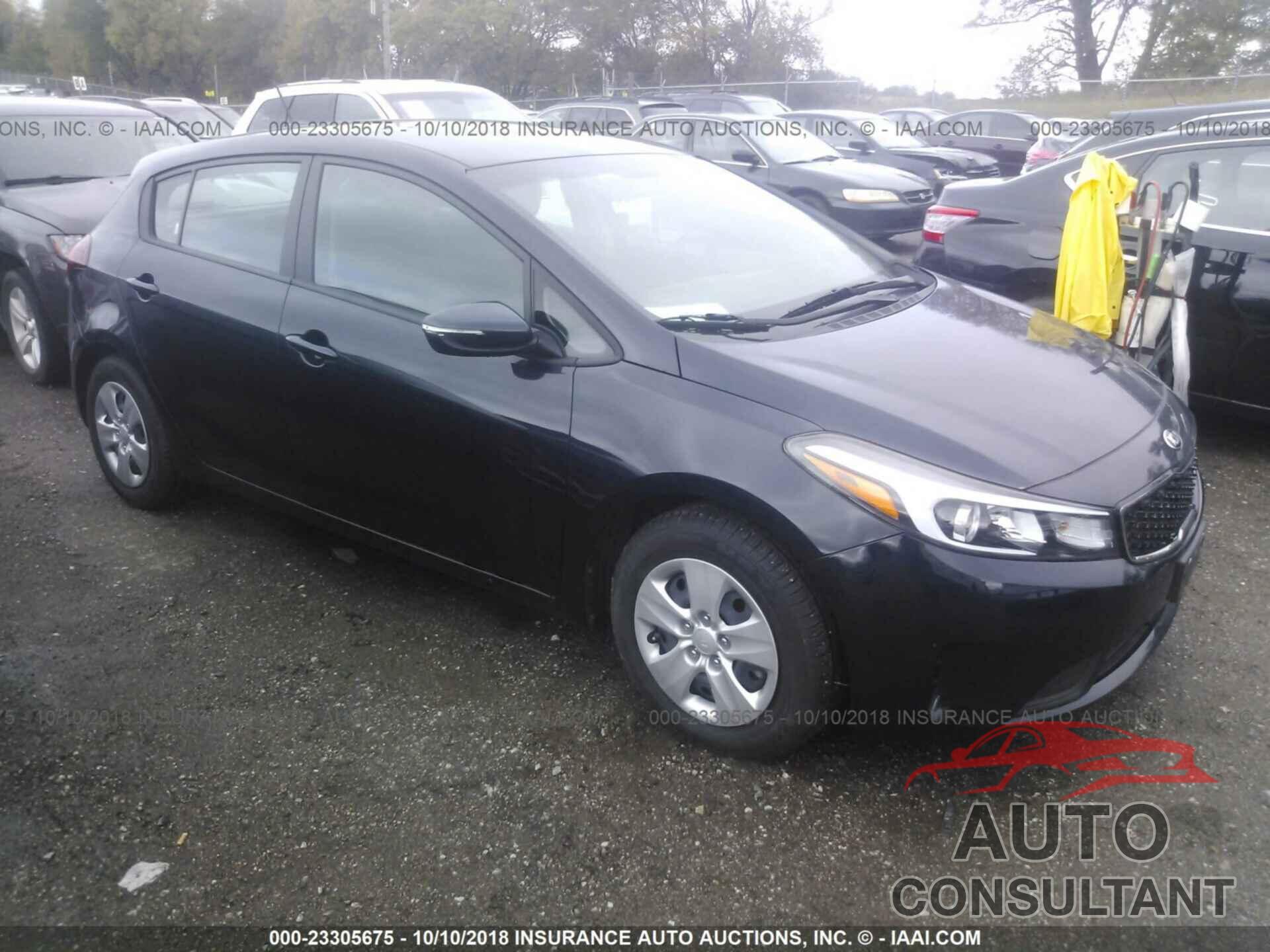 KIA FORTE 2018 - KNAFK5A8XJ5744809