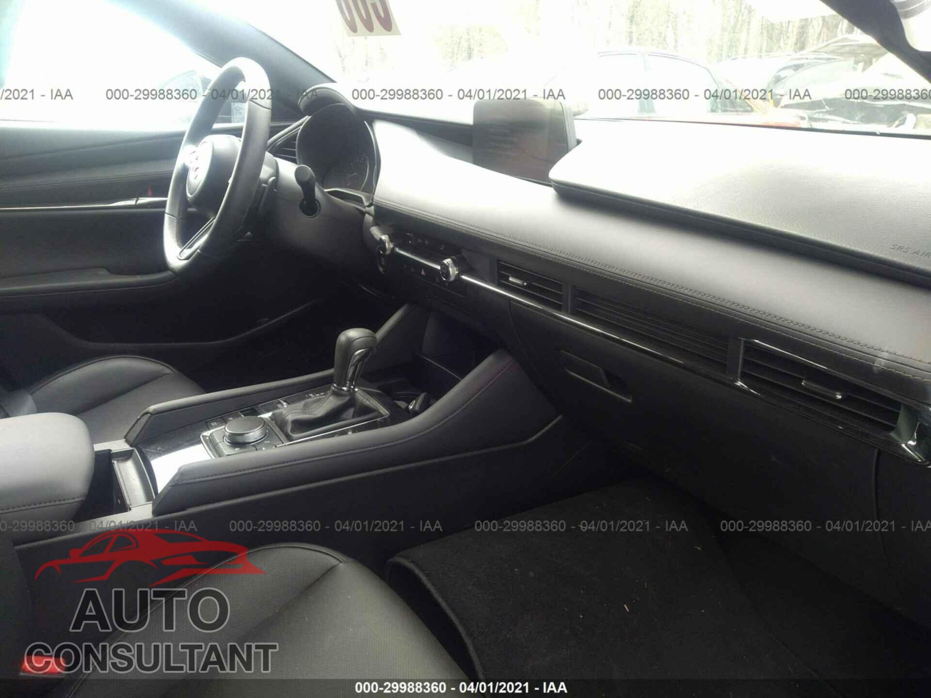 MAZDA MAZDA3 HATCHBACK 2019 - JM1BPANMXK1140866