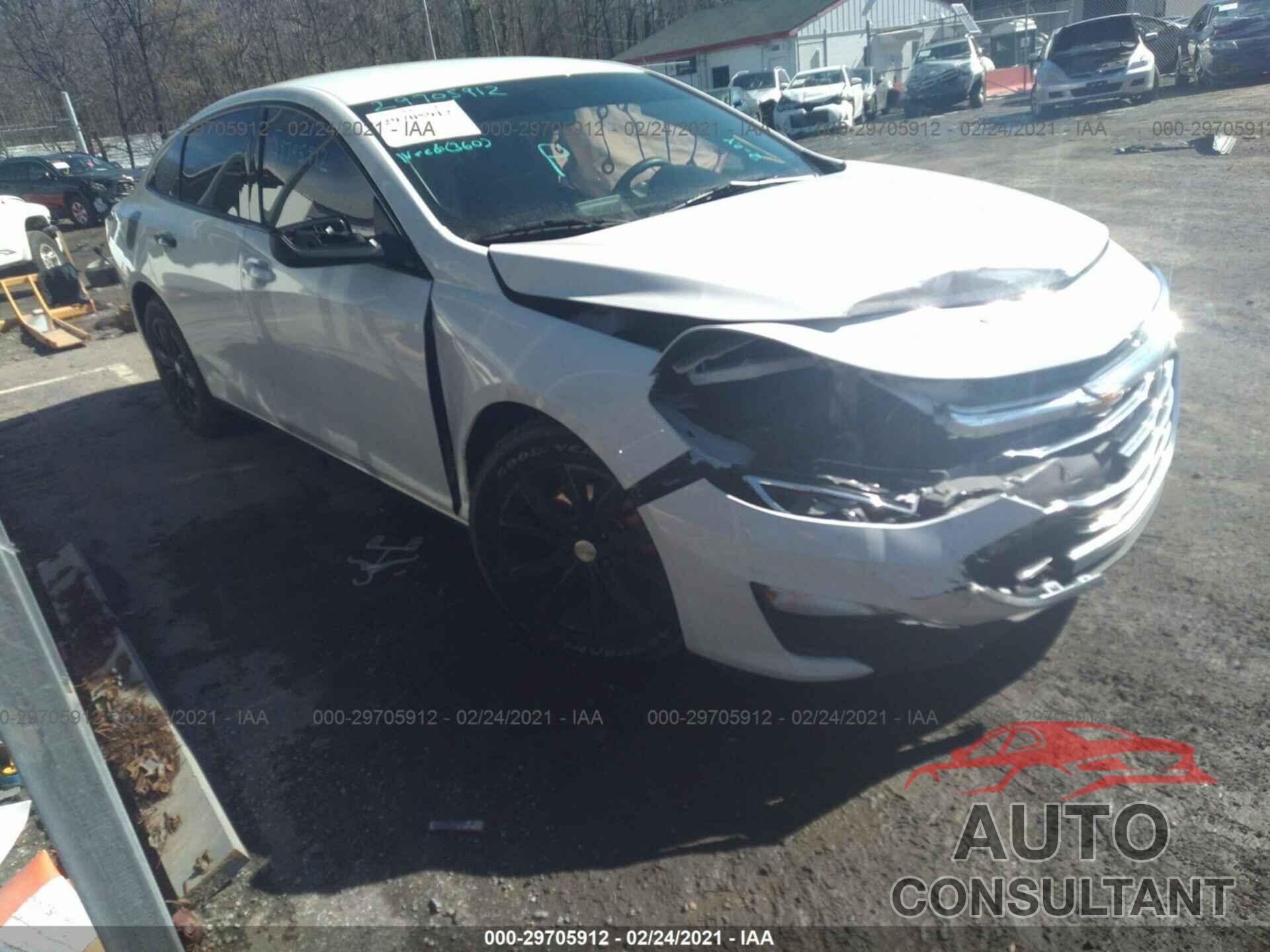 CHEVROLET MALIBU 2019 - 1G1ZD5ST5KF104864