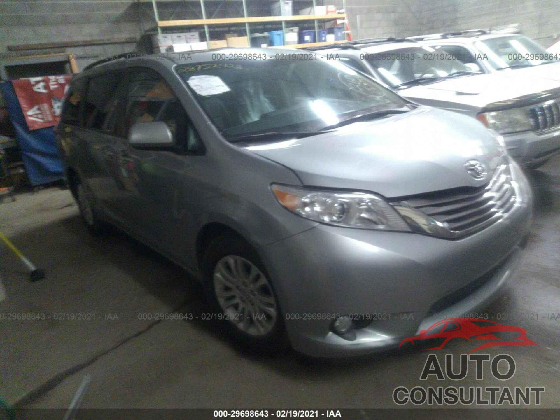 TOYOTA SIENNA 2017 - 5TDYZ3DC6HS848195