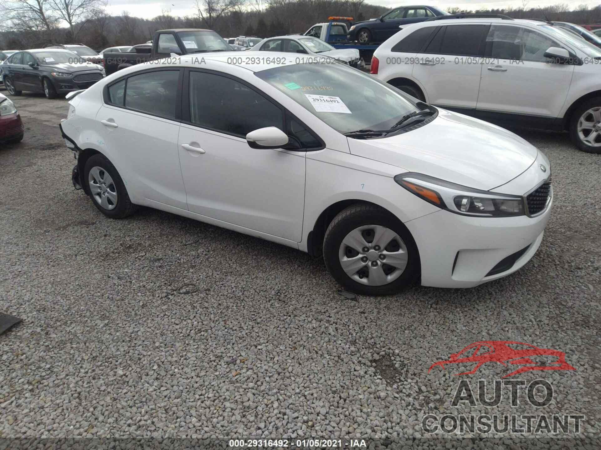 KIA FORTE 2017 - 3KPFK4A73HE083224