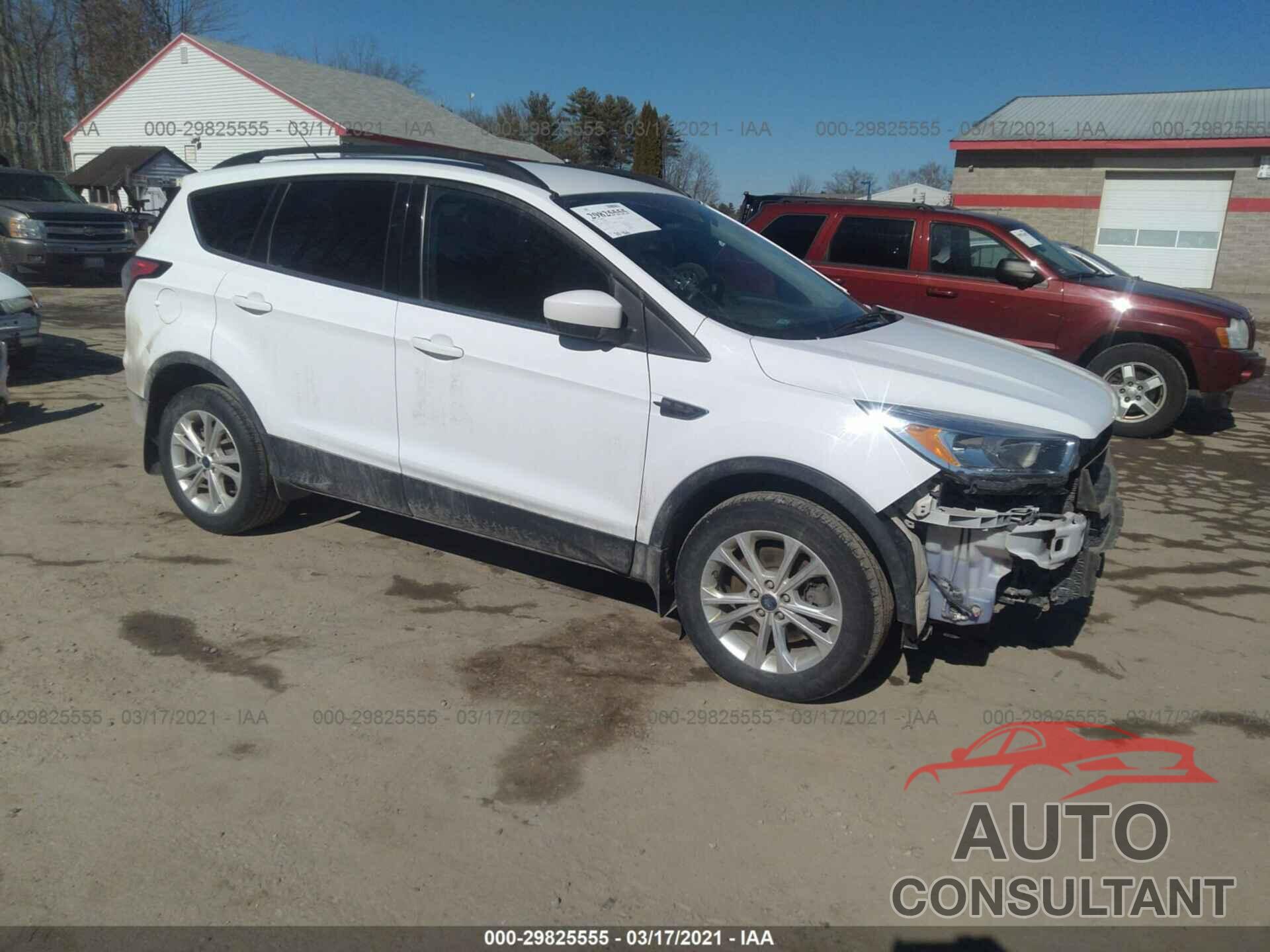 FORD ESCAPE 2018 - 1FMCU9GD3JUC98645