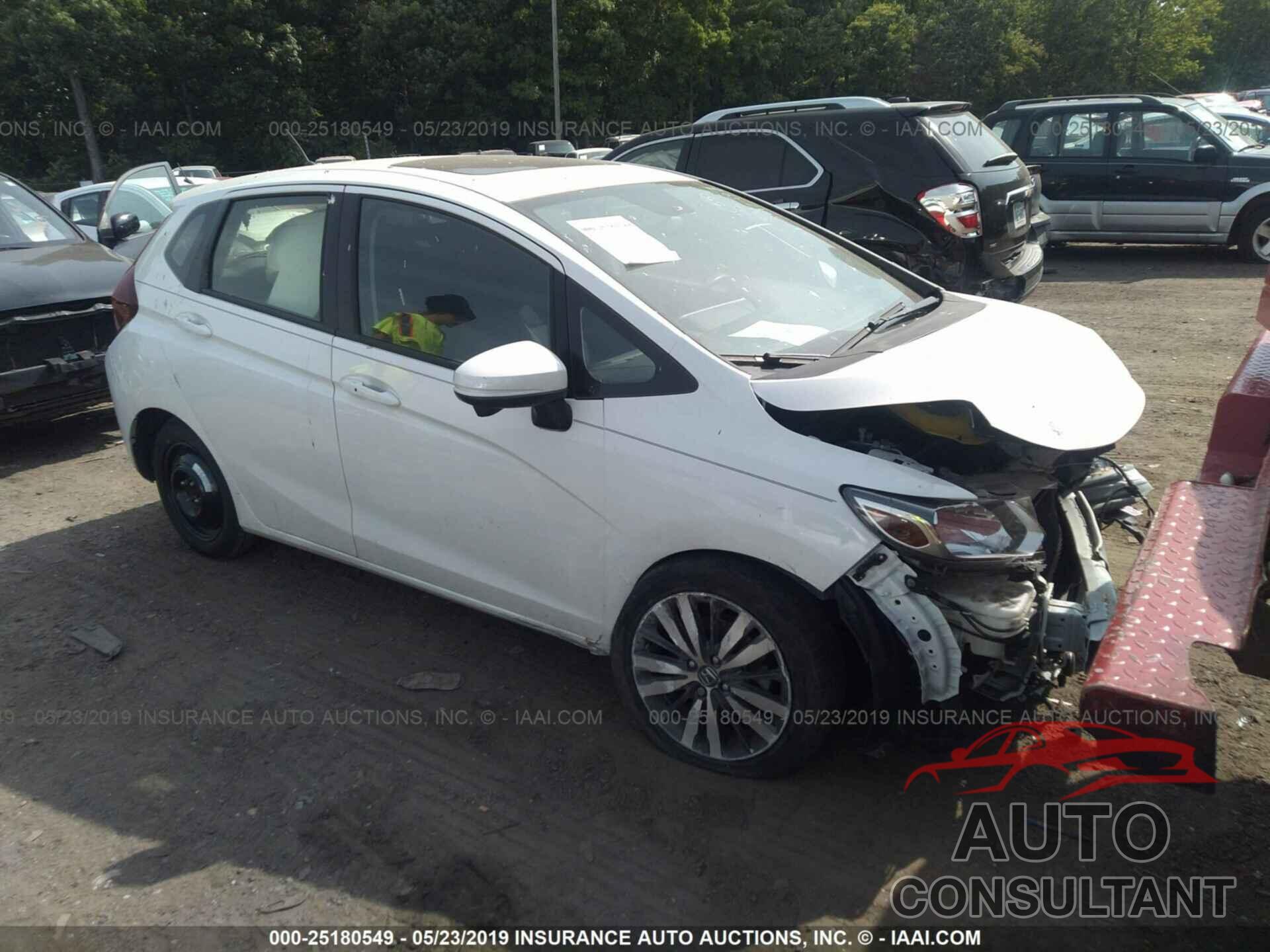 HONDA FIT 2016 - JHMGK5H74GX015107