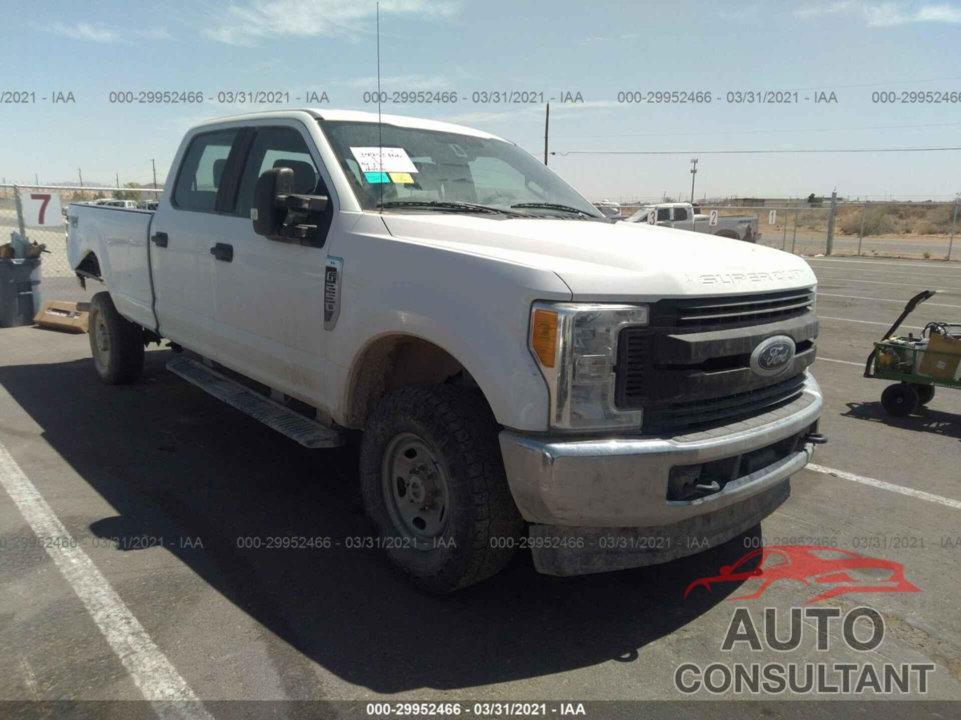 FORD SUPER DUTY F-250 SRW 2017 - 1FT7W2B67HEC45855