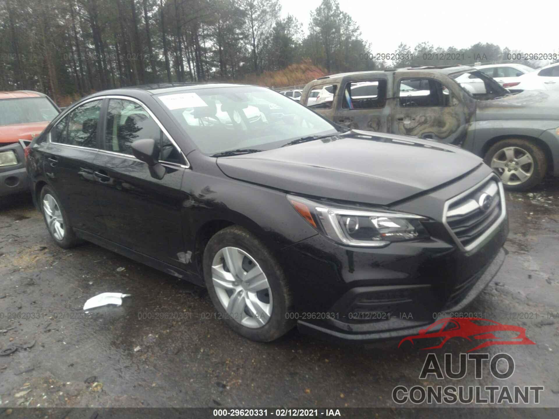 SUBARU LEGACY 2019 - 4S3BNAB69K3017544