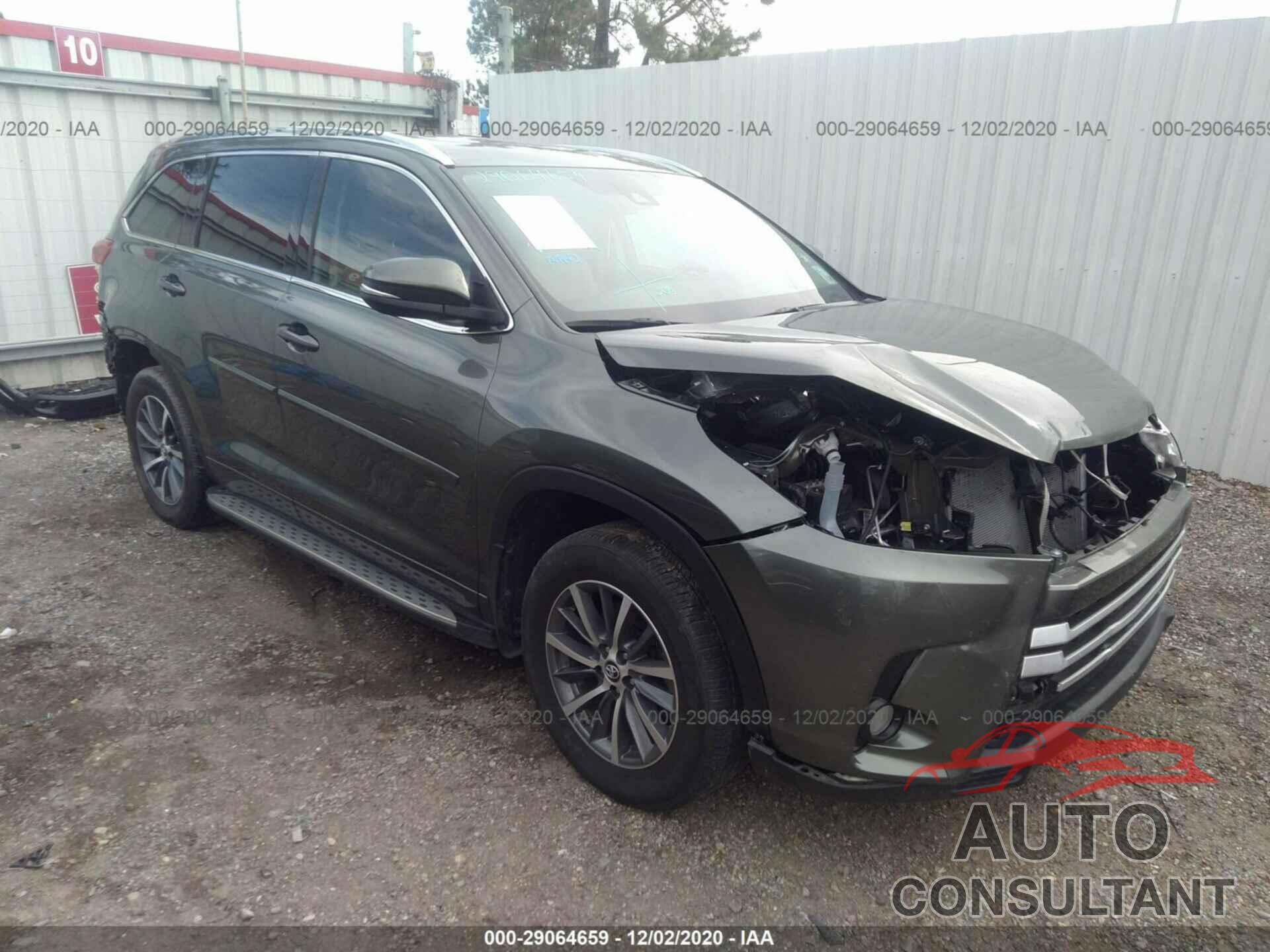 TOYOTA HIGHLANDER 2018 - 5TDKZRFH2JS288036