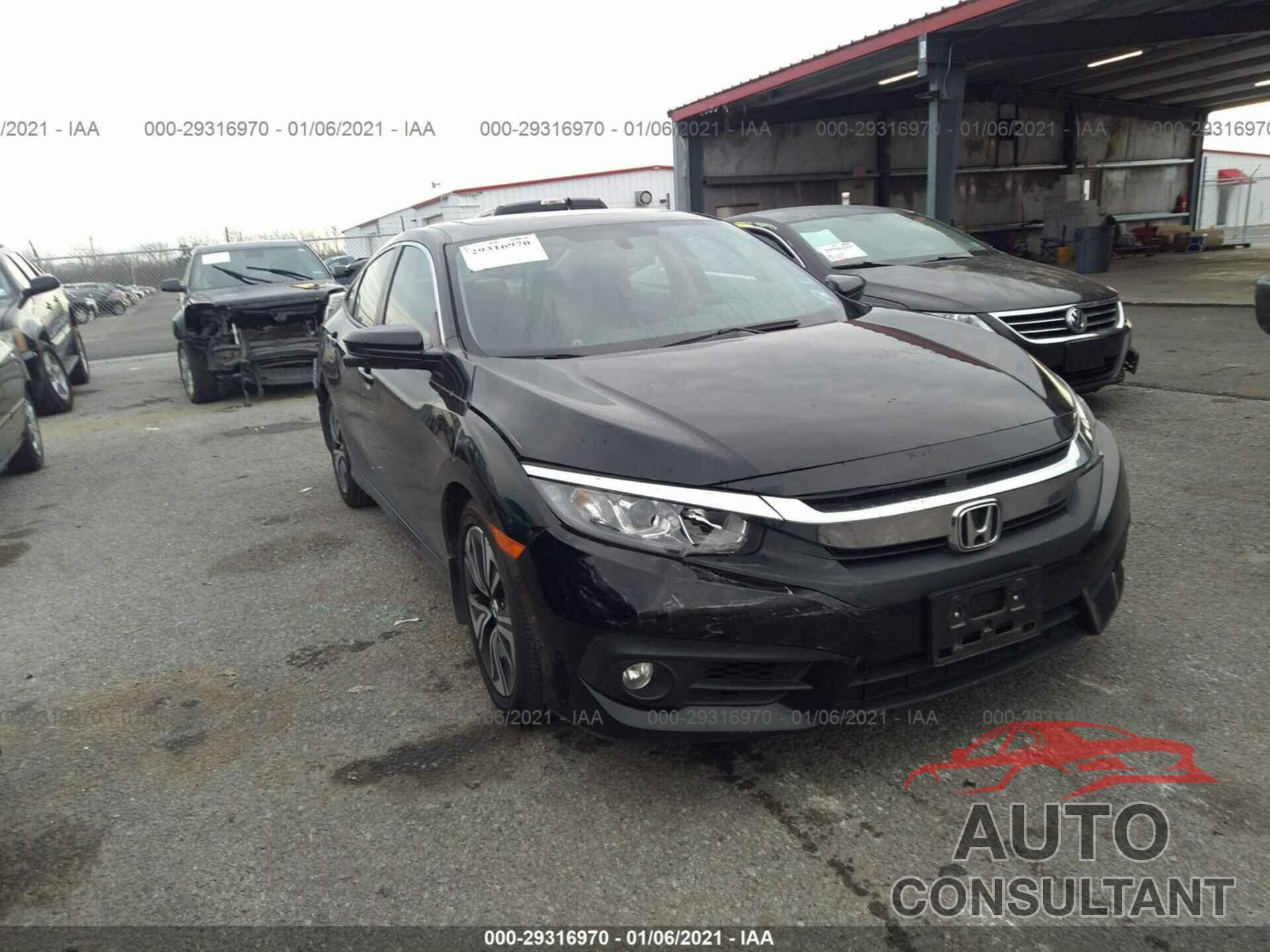 HONDA CIVIC SEDAN 2017 - 19XFC1F70HE023681