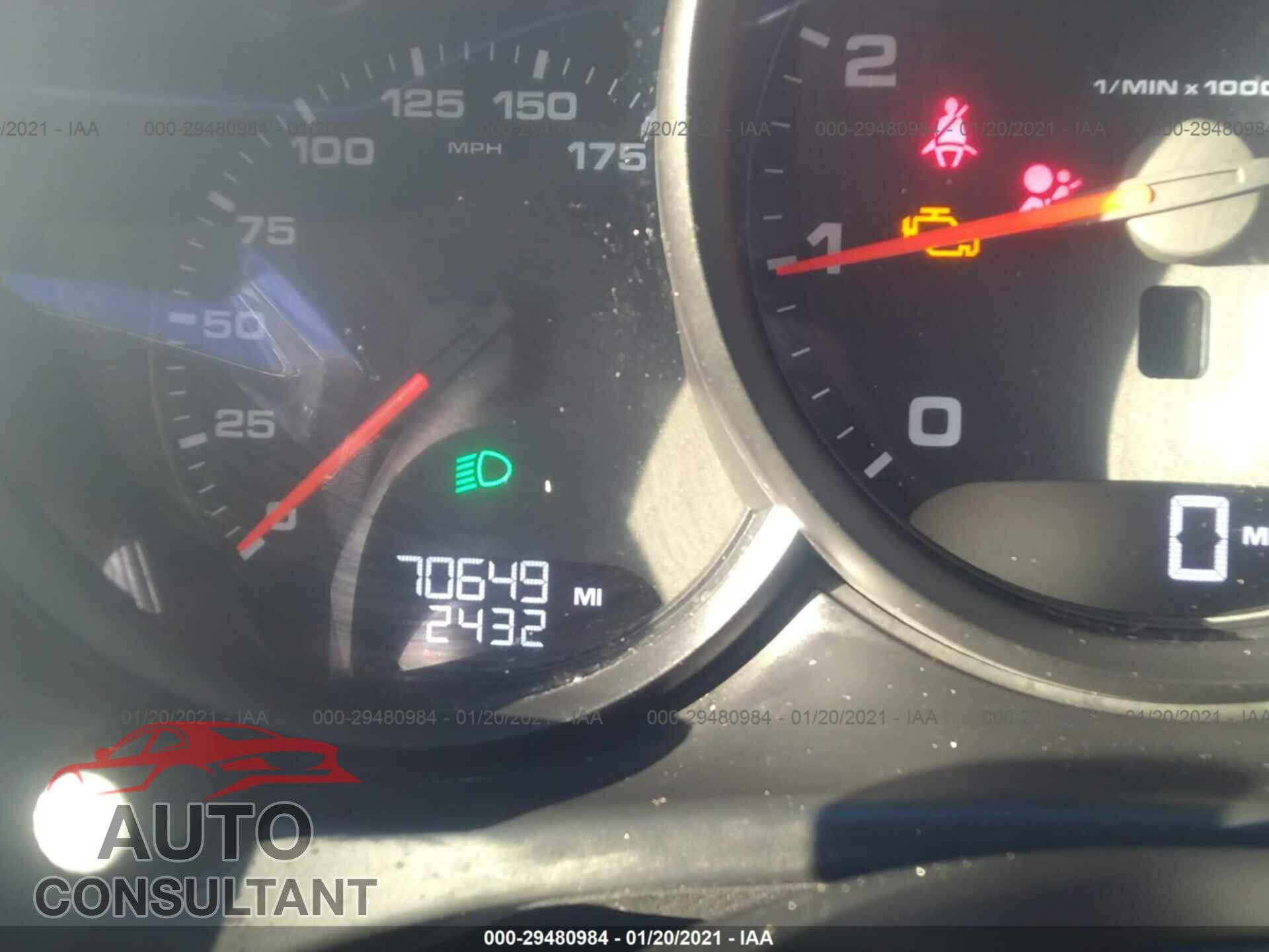 PORSCHE MACAN 2017 - WP1AA2A5XHLB08383