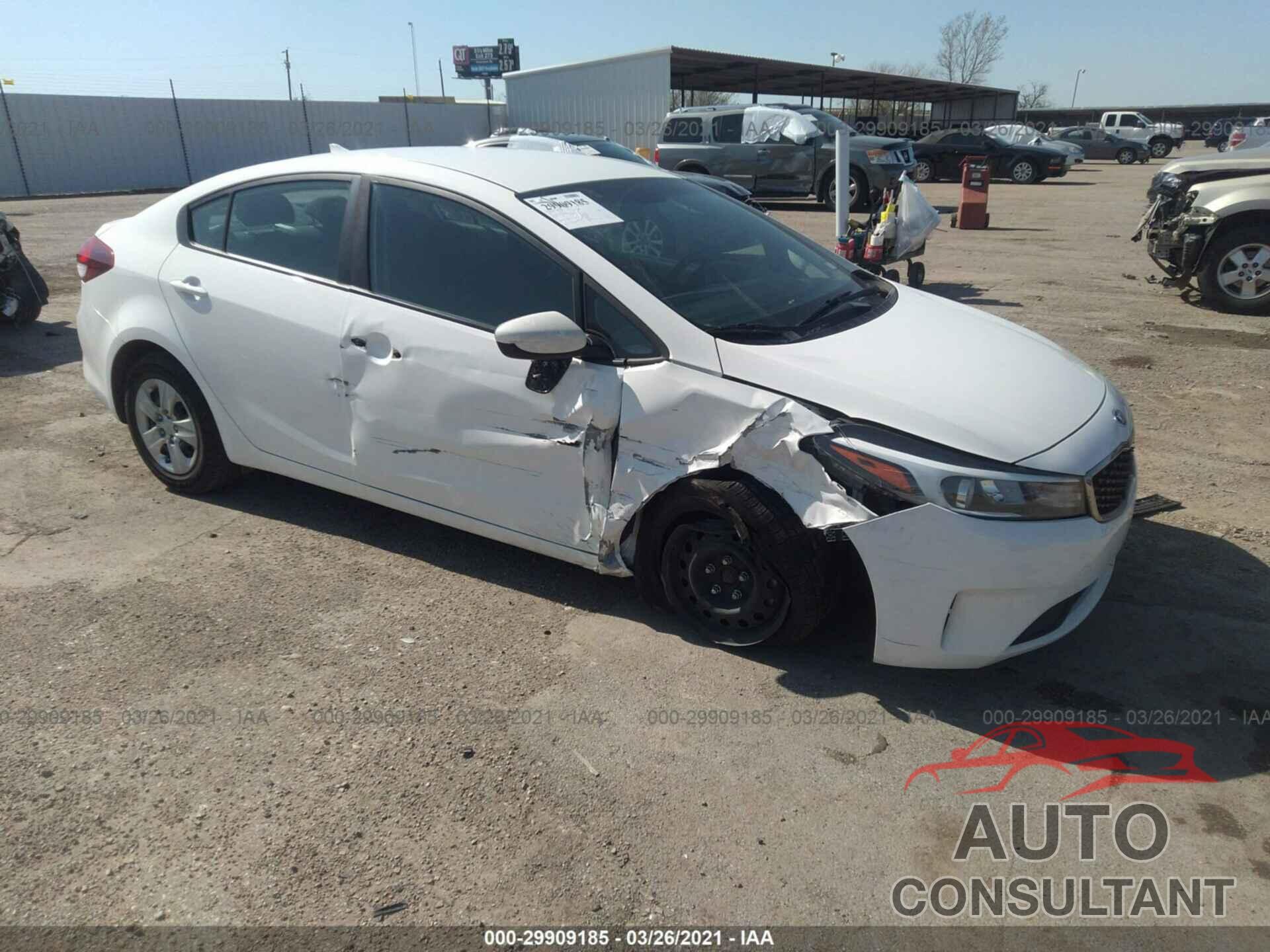 KIA FORTE 2017 - 3KPFK4A75HE081197
