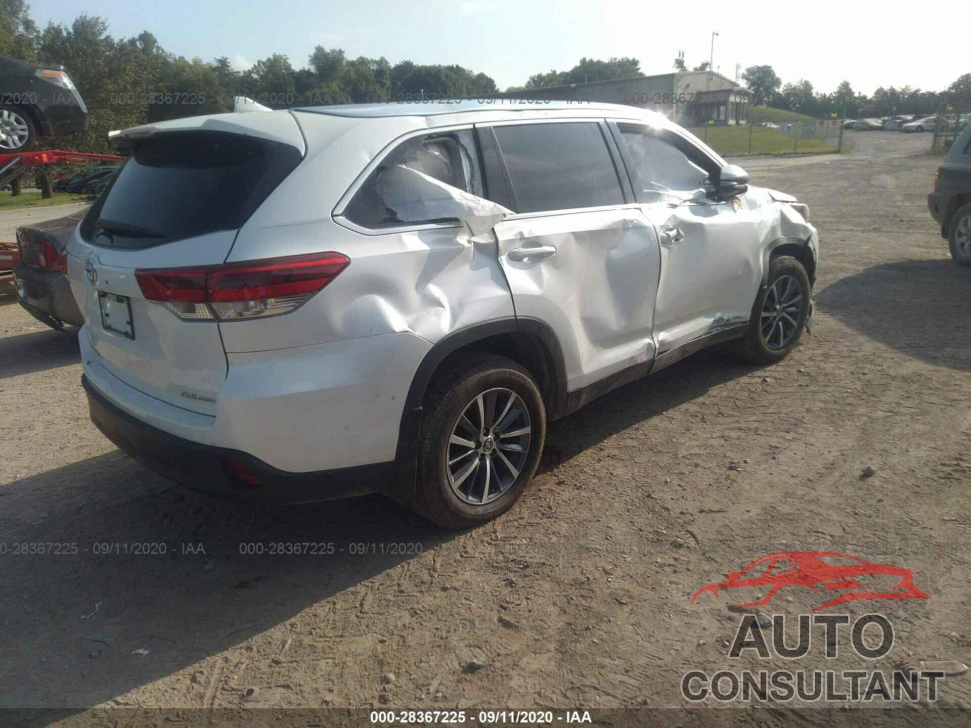 TOYOTA HIGHLANDER 2019 - 5TDJZRFH2KS623583