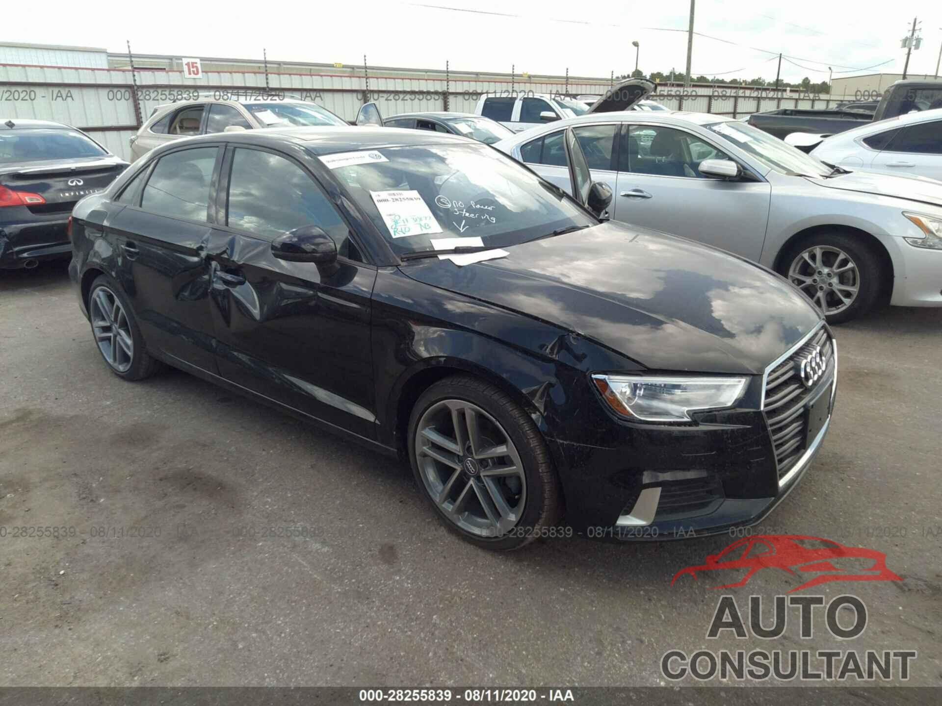 AUDI A3 SEDAN 2017 - WAUAUGFF8H1033053