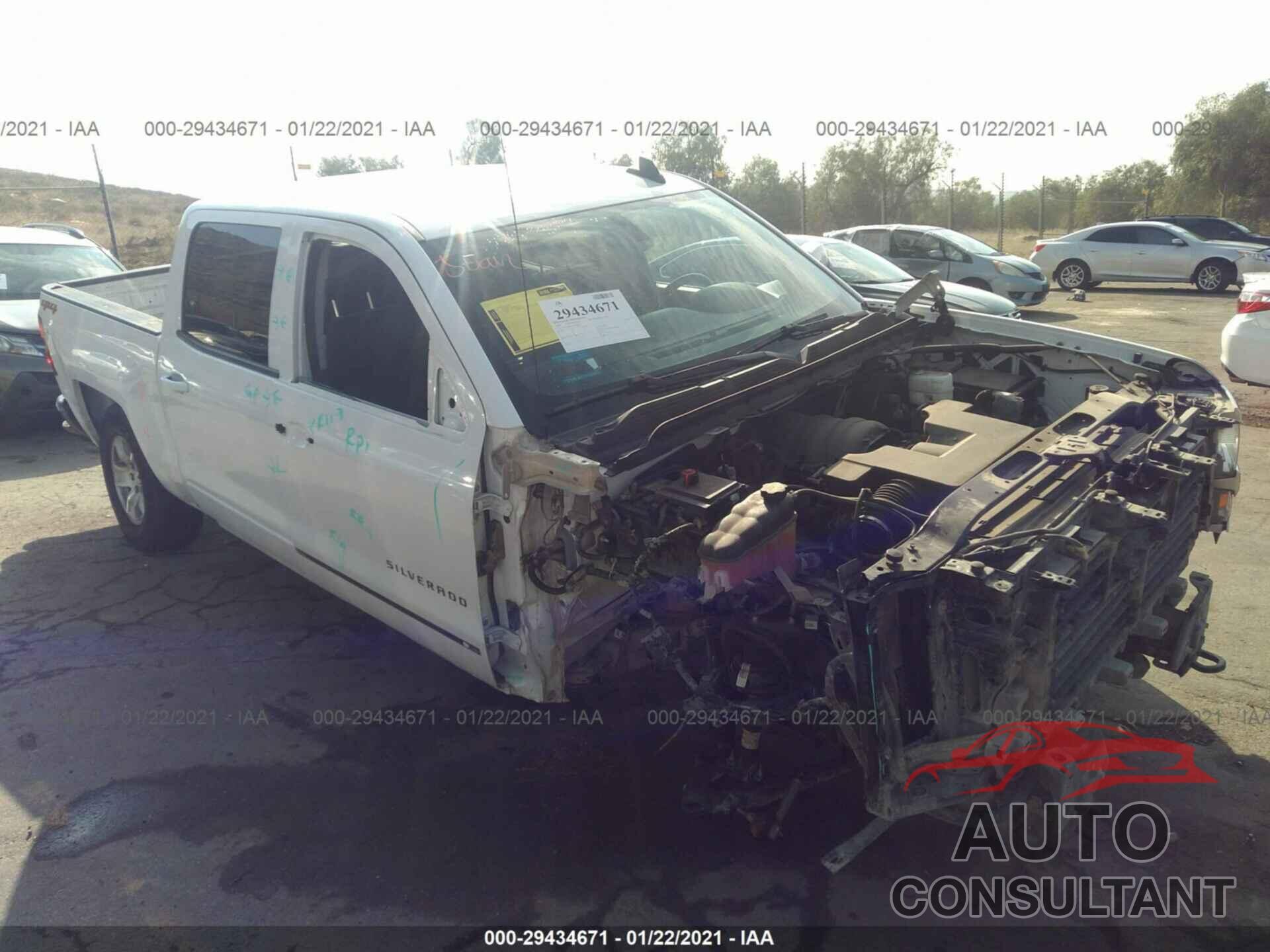 CHEVROLET SILVERADO 1500 2018 - 3GCUKREC6JG500454