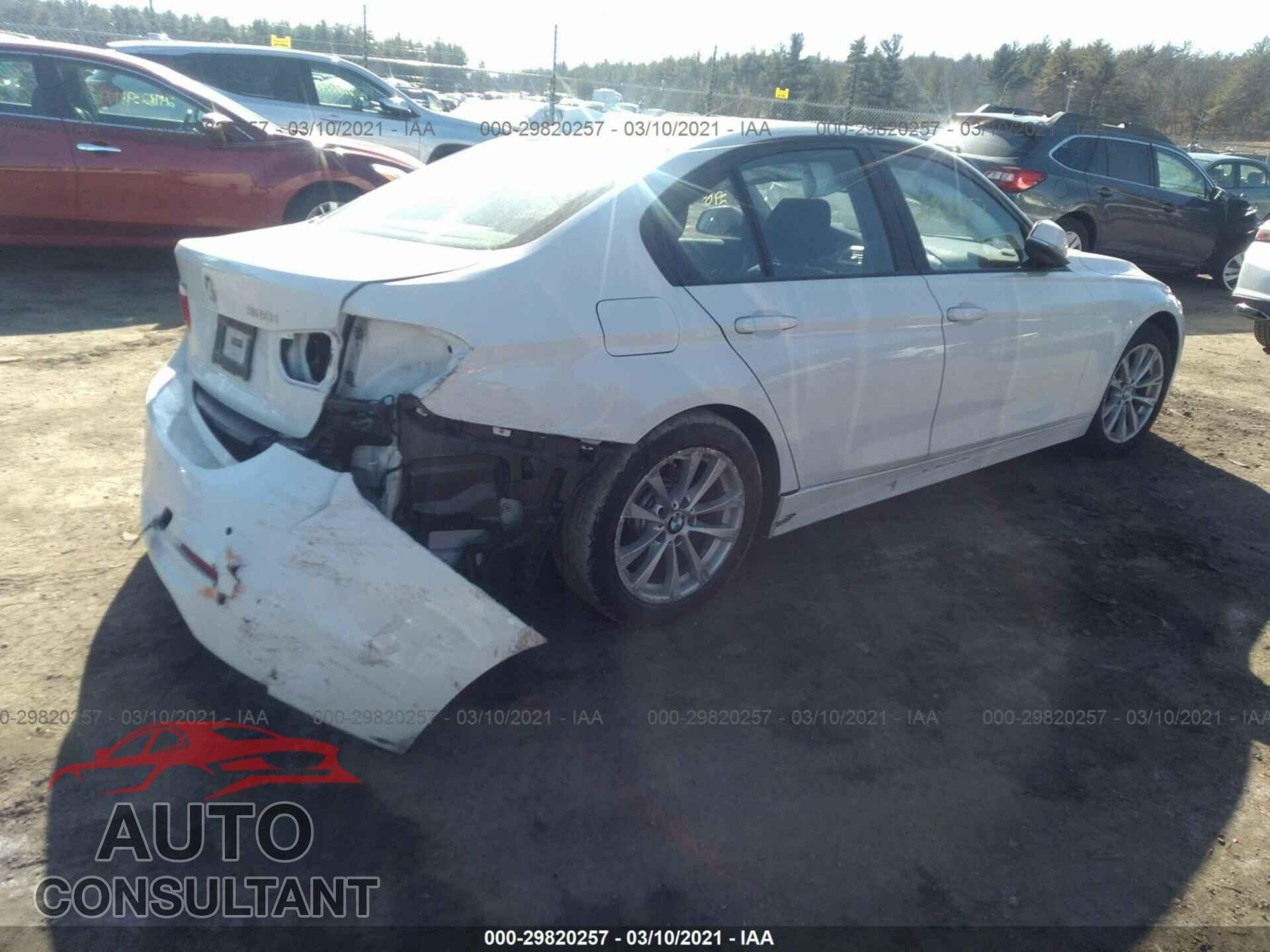 BMW 3 SERIES 2016 - WBA8A3C50GK551663