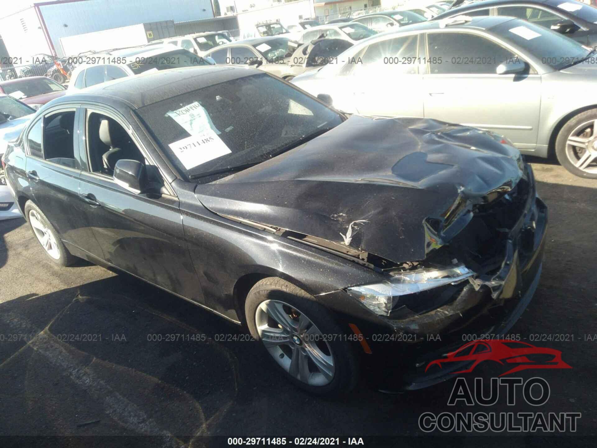 BMW 3 SERIES 2016 - WBA8E9C56GK603353