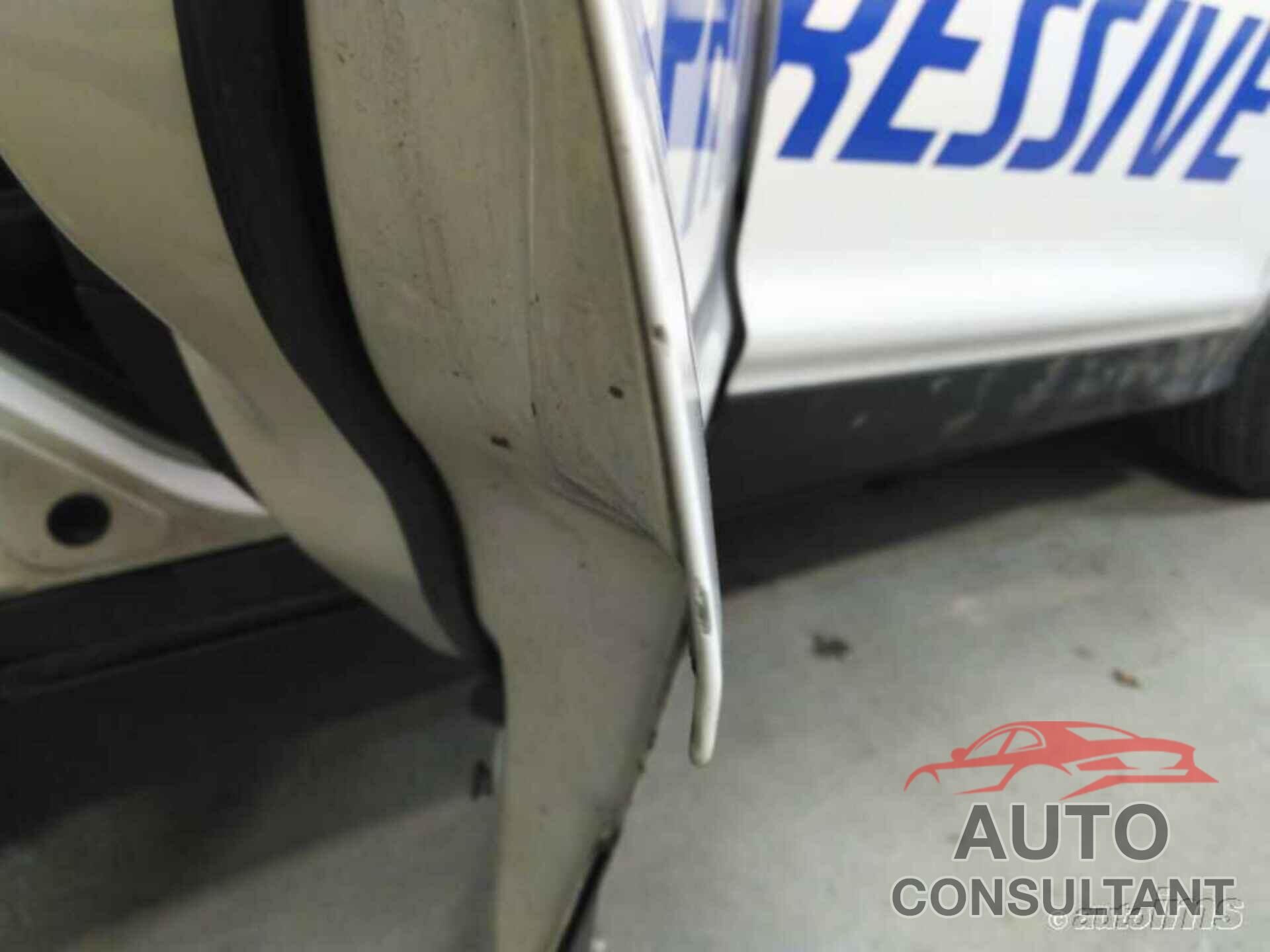 FORD ESCAPE 2017 - 1FMCU9GDXHUC98717