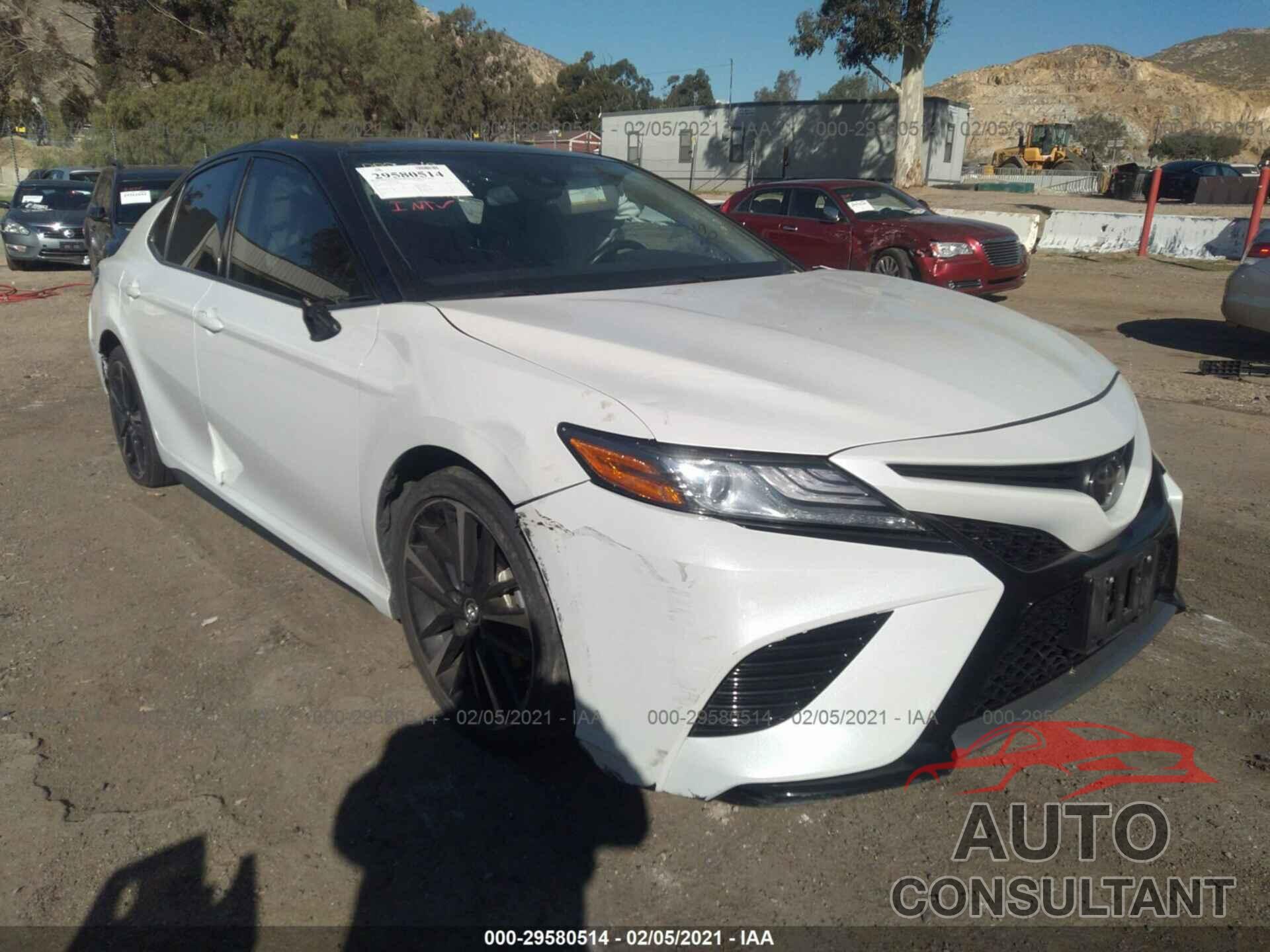 TOYOTA CAMRY 2019 - 4T1B61HK1KU262099