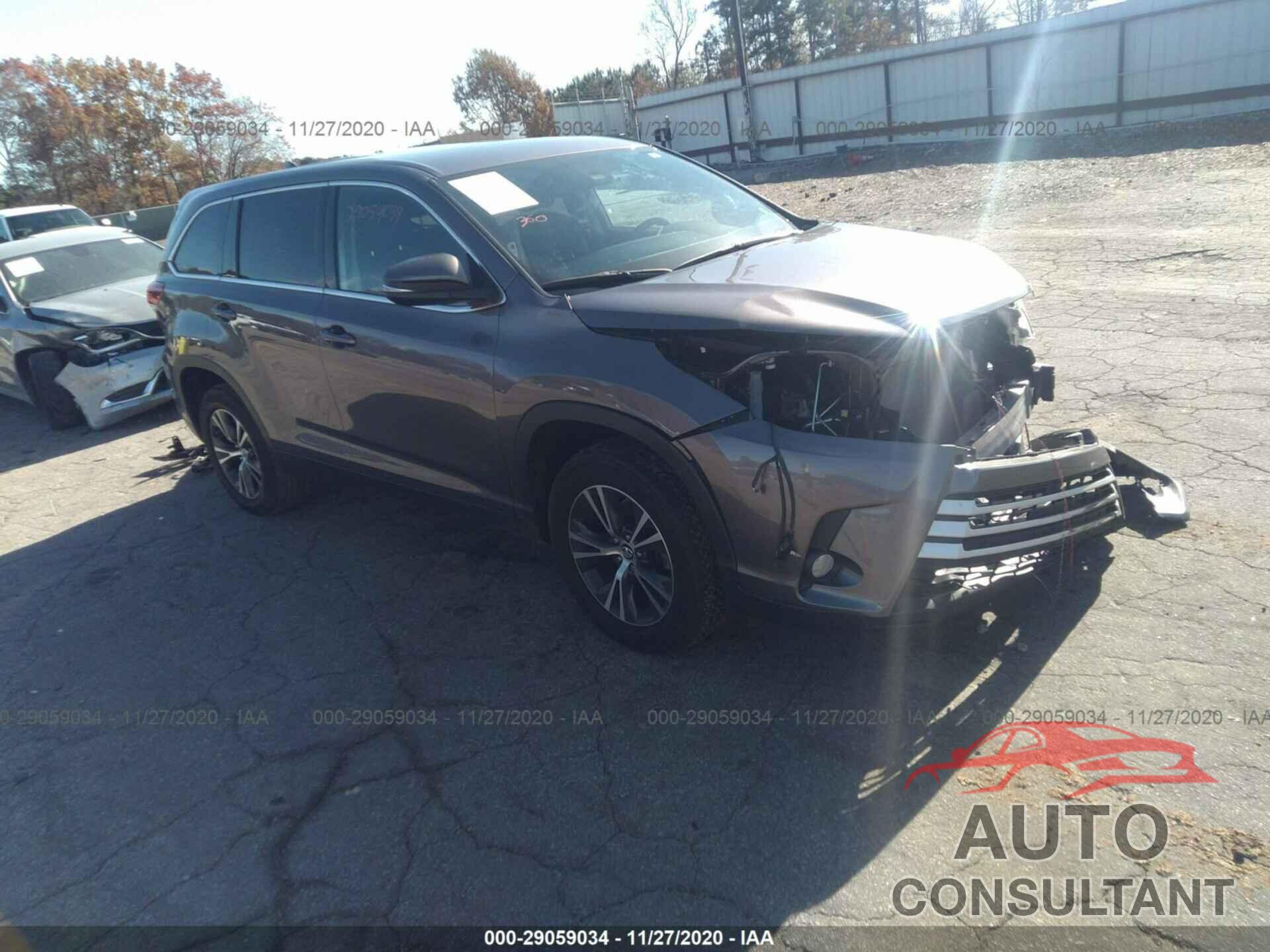 TOYOTA HIGHLANDER 2019 - 5TDZZRFH3KS328804