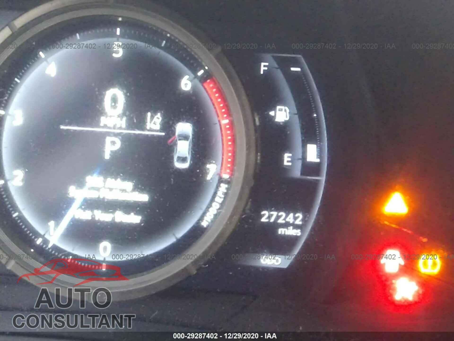 LEXUS IS 2017 - JTHBA1D29H5042347